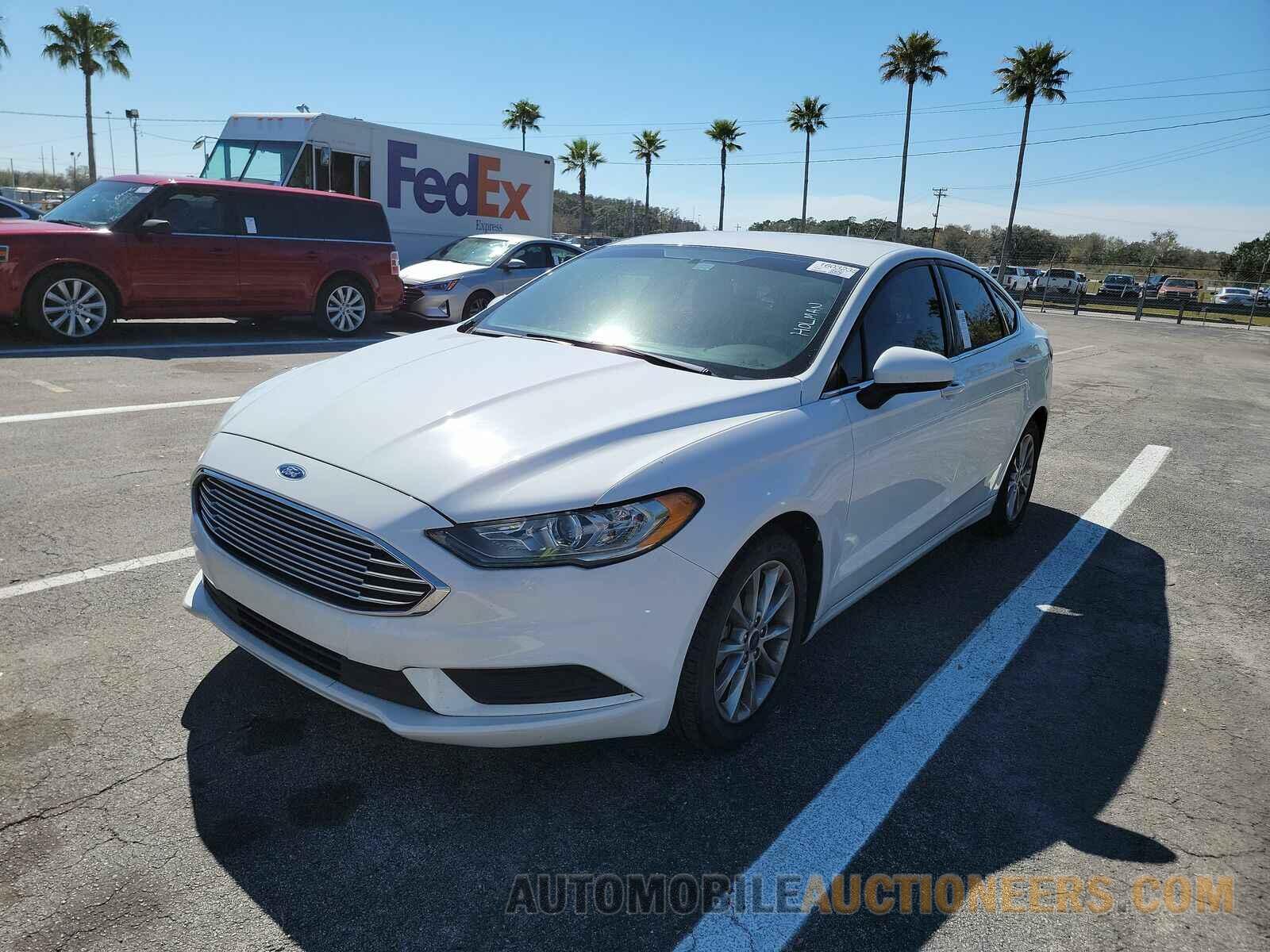 3FA6P0H71HR301532 Ford Fusion 2017