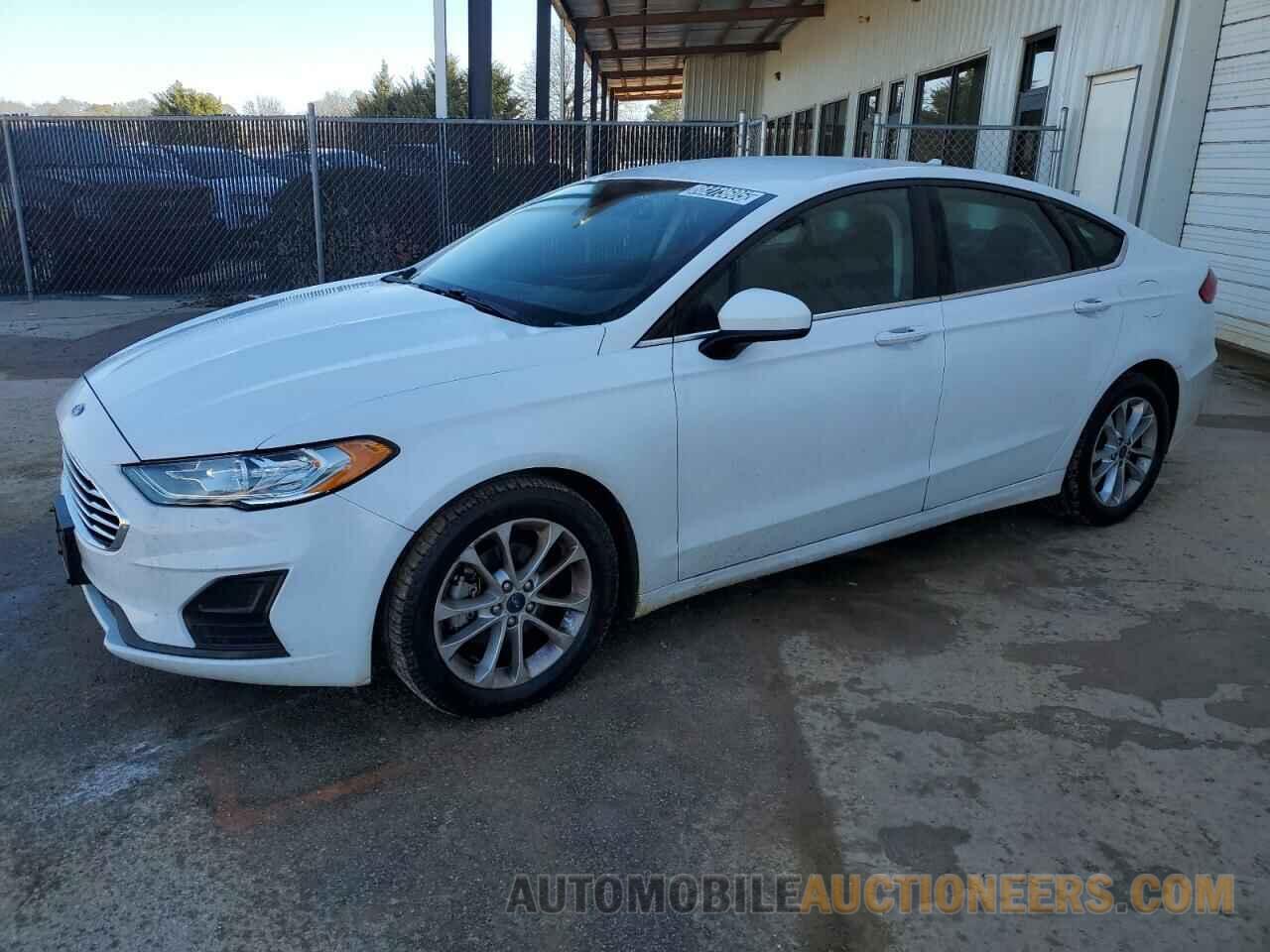 3FA6P0H71KR154166 FORD FUSION 2019