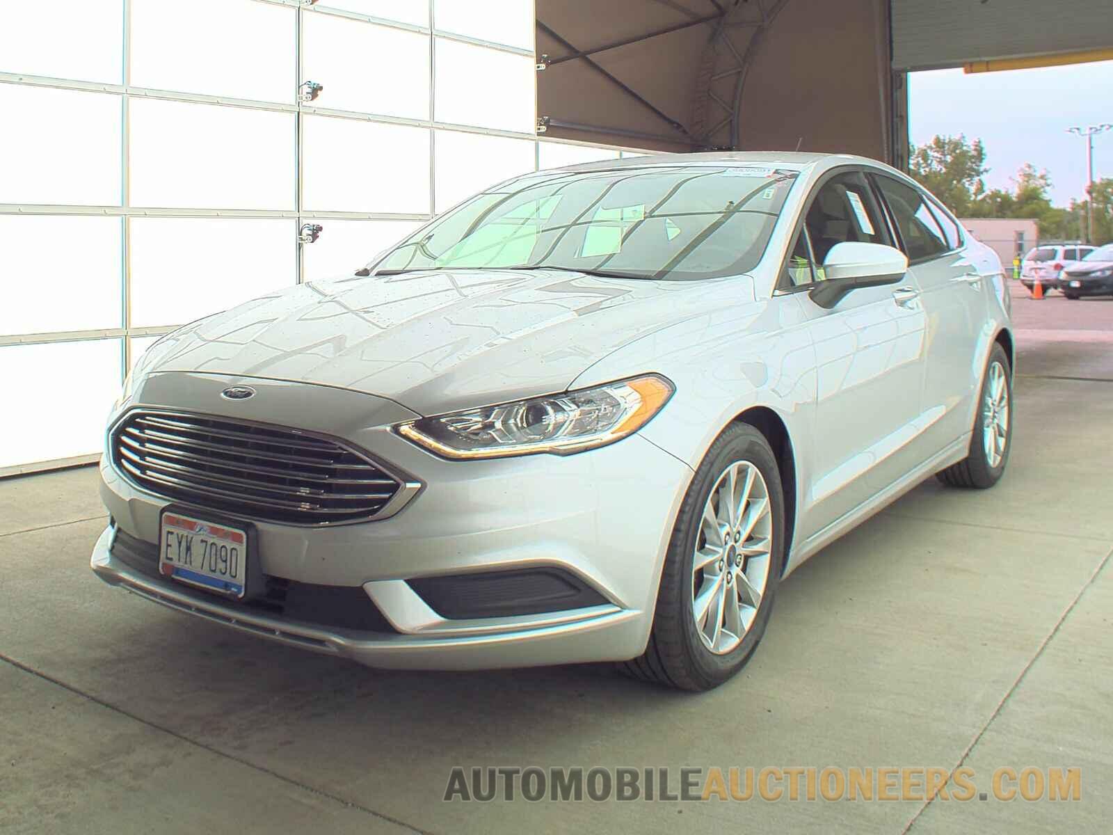 3FA6P0H74HR237129 Ford Fusion 2017