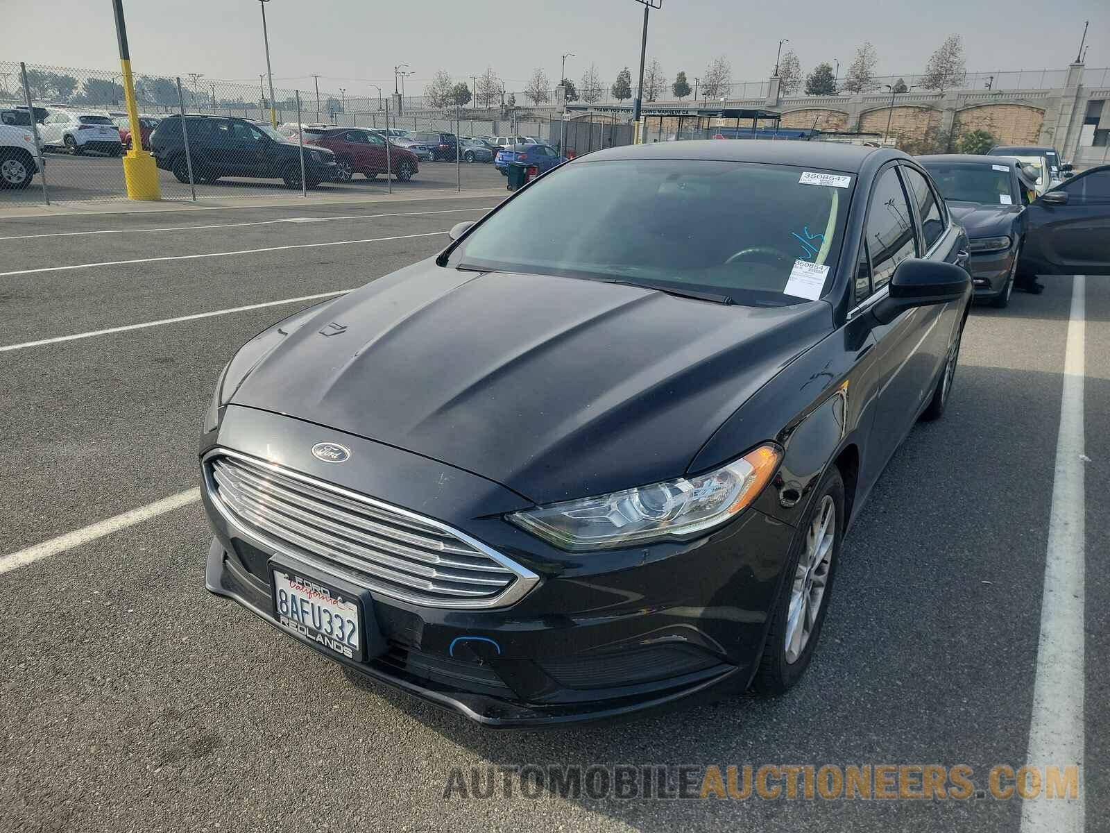 3FA6P0H74HR336033 Ford Fusion 2017