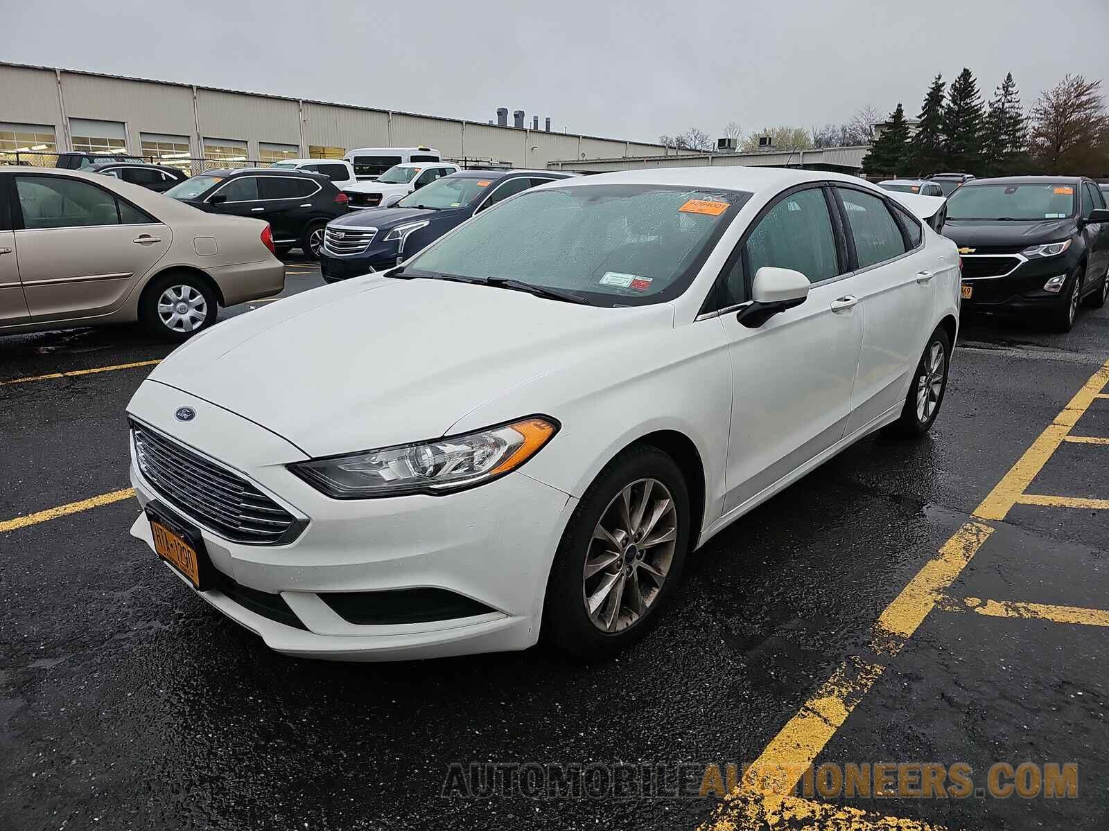 3FA6P0H74HR355567 Ford Fusion 2017