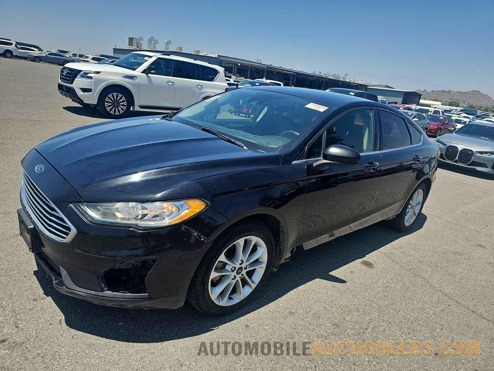 3FA6P0H74KR203053 Ford Fusion 2019