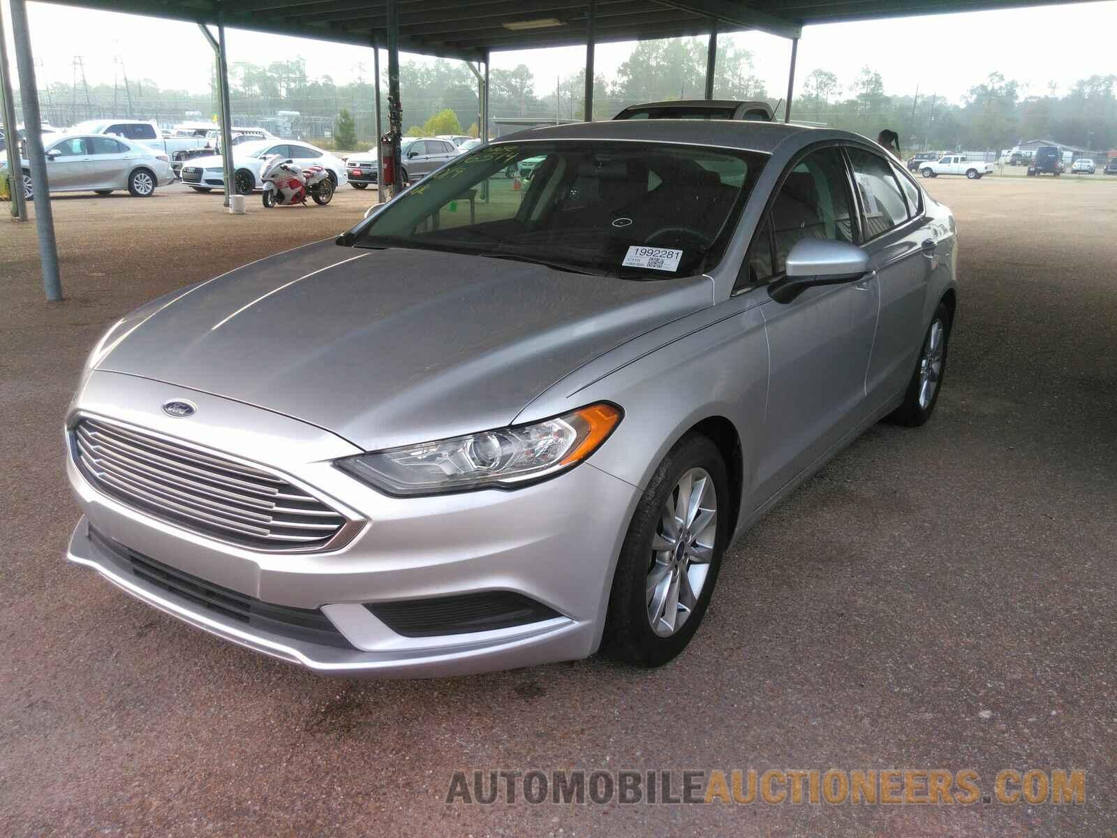 3FA6P0H75HR116514 Ford Fusion 2017