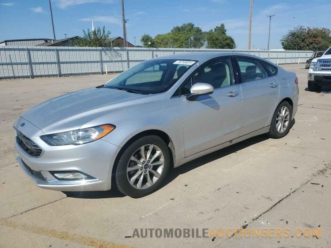 3FA6P0H75HR159993 FORD FUSION 2017