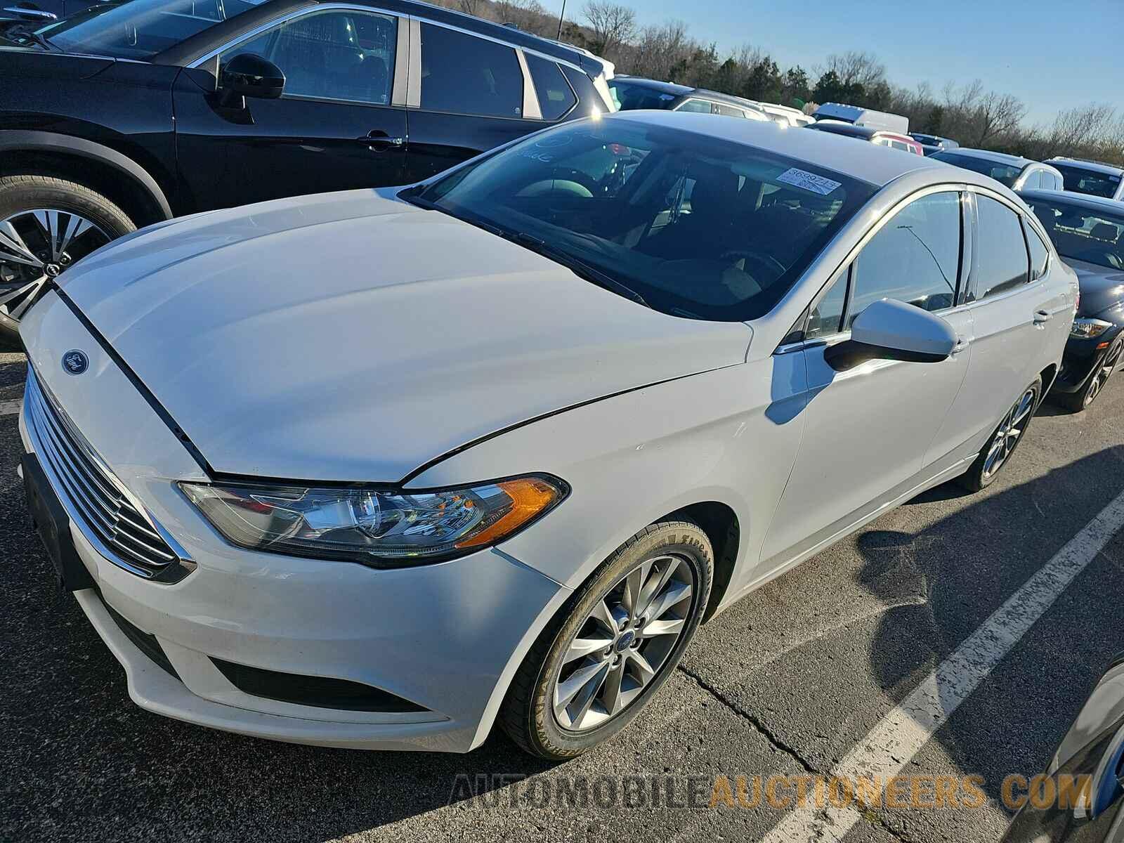 3FA6P0H76HR237083 Ford Fusion 2017