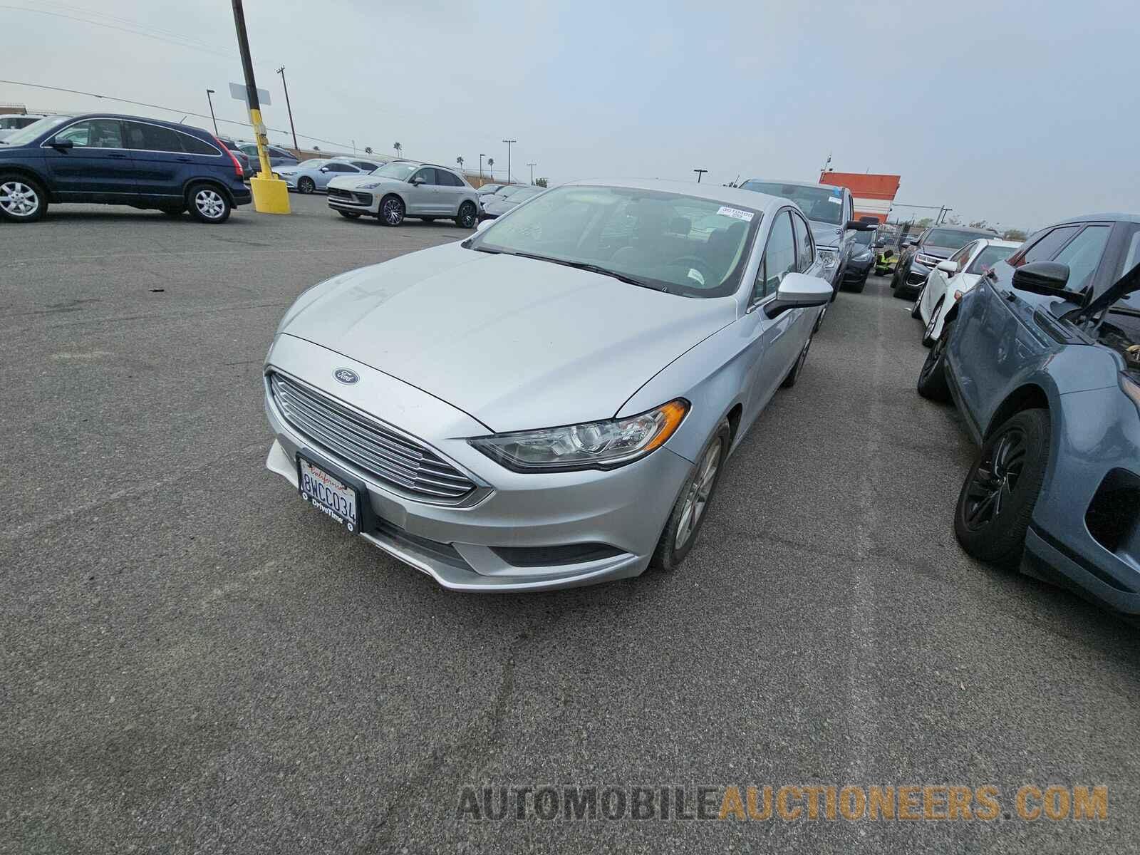 3FA6P0H77HR294876 Ford Fusion 2017