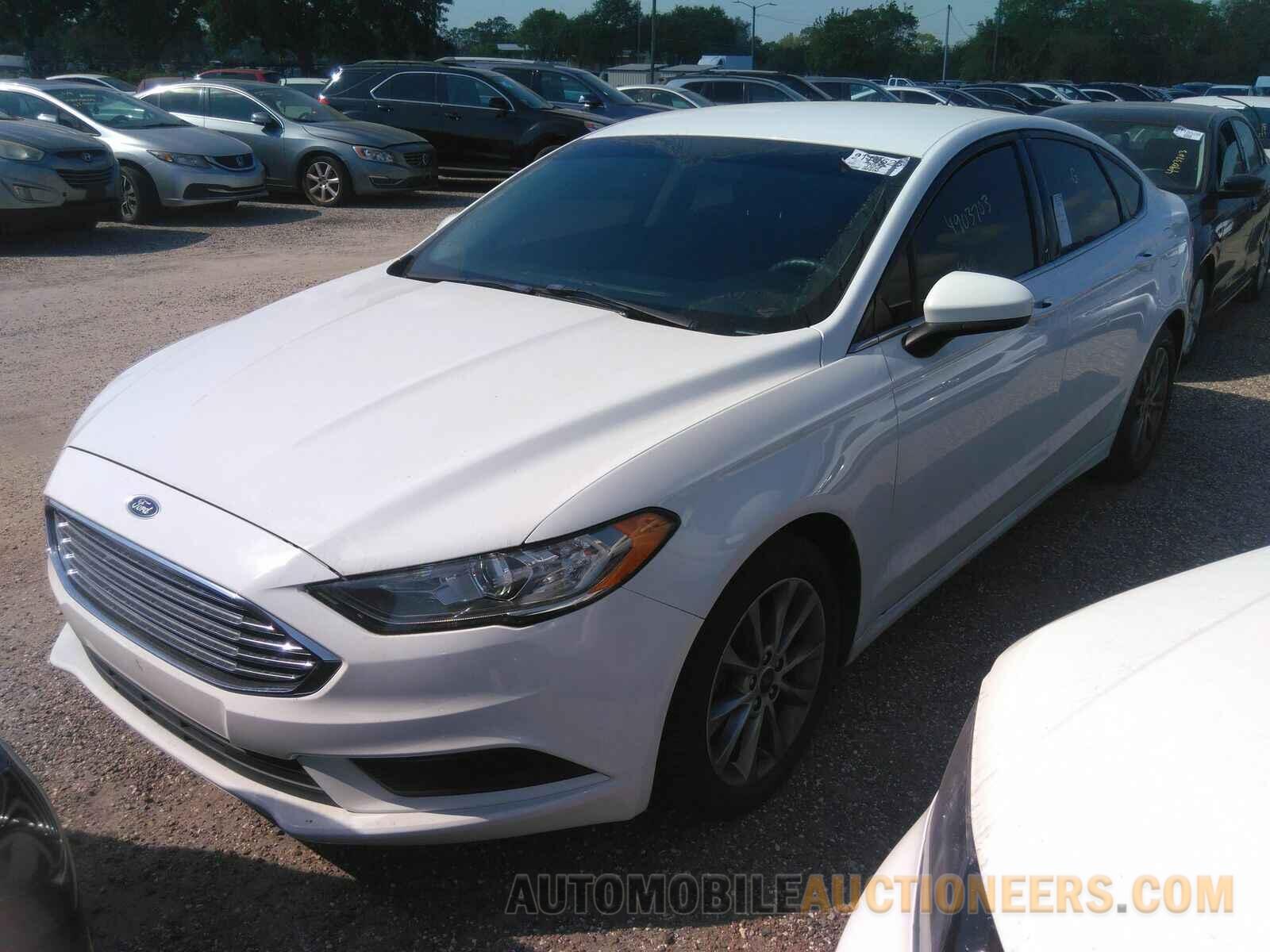 3FA6P0H78HR201914 Ford Fusion 2017