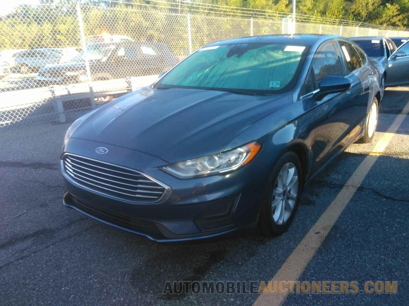 3FA6P0H78KR122332 Ford Fusion 2019