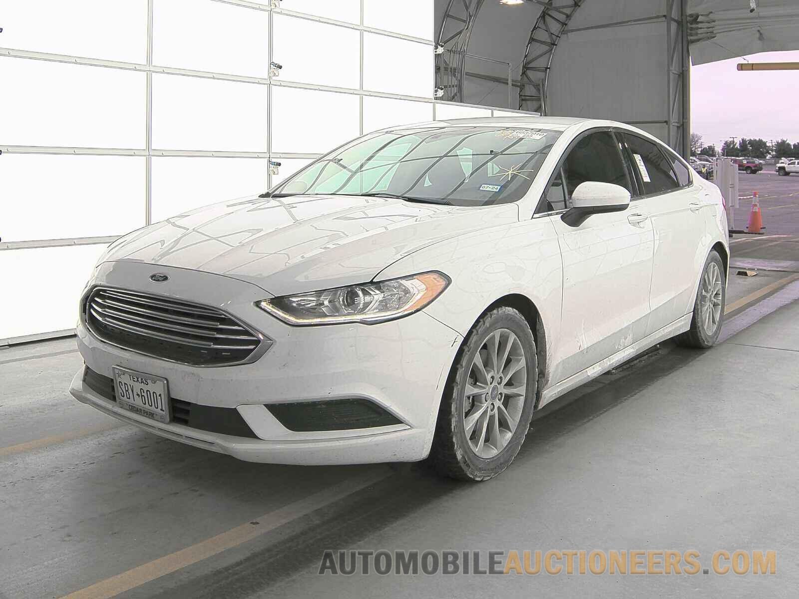 3FA6P0H7XHR158922 Ford Fusion 2017