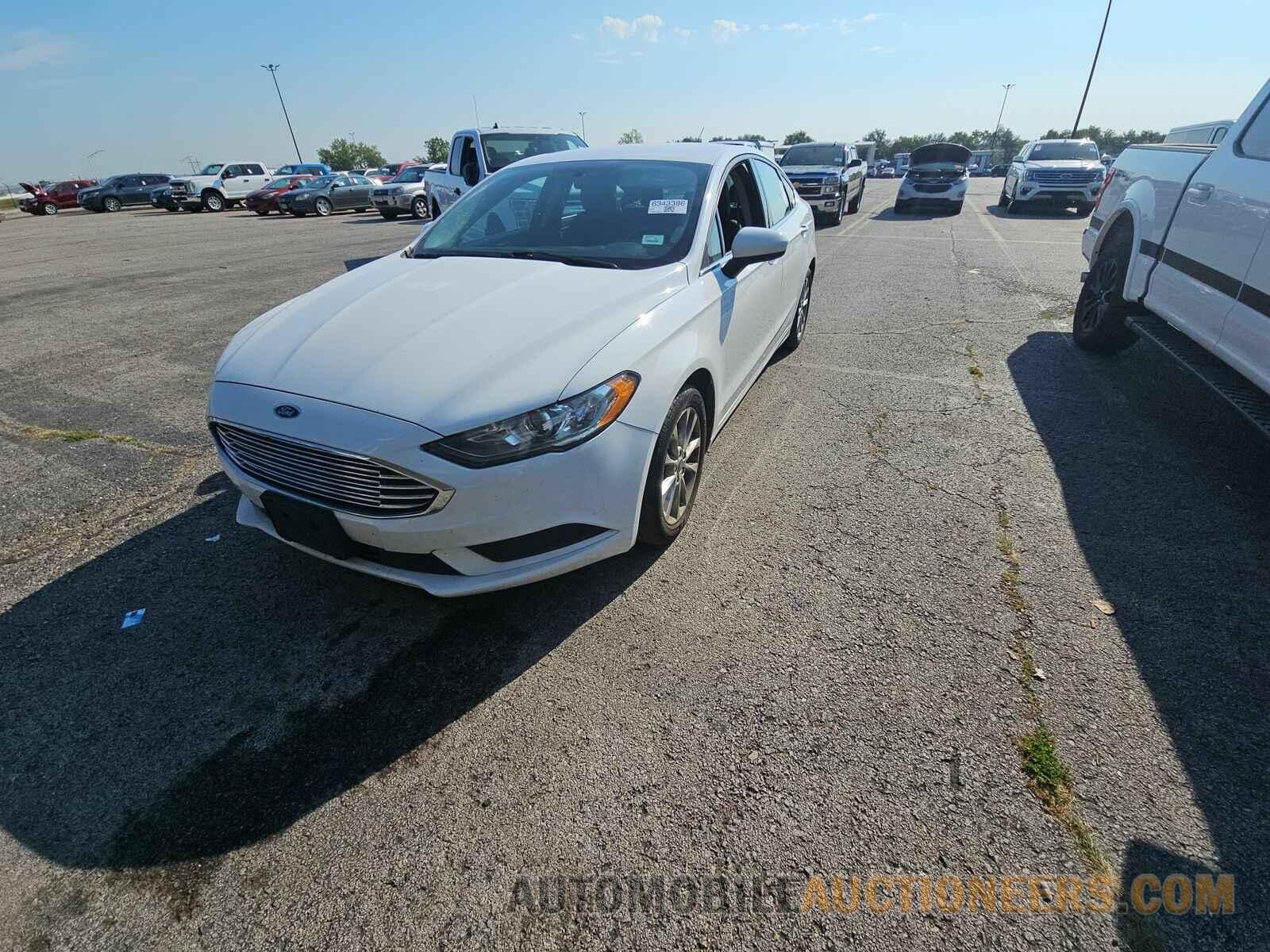 3FA6P0H7XHR164610 Ford Fusion 2017