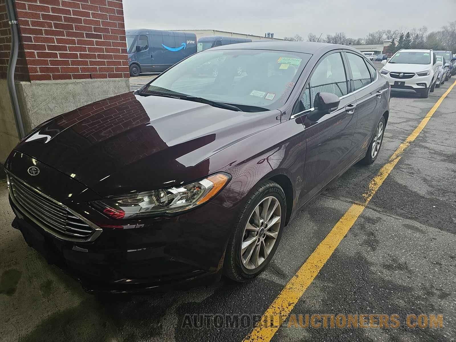 3FA6P0H7XHR345819 Ford Fusion 2017