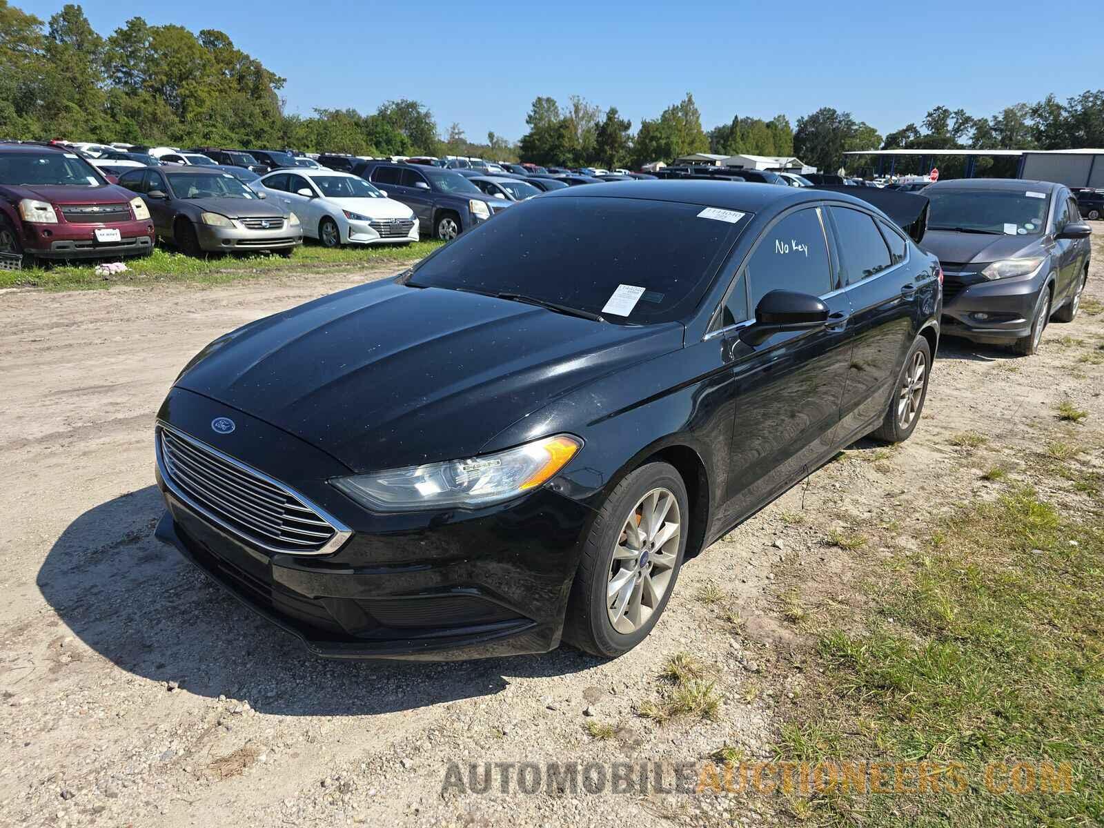 3FA6P0H7XHR391098 Ford Fusion 2017