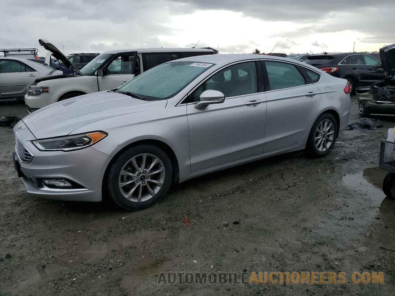 3FA6P0HD0HR129953 FORD FUSION 2017