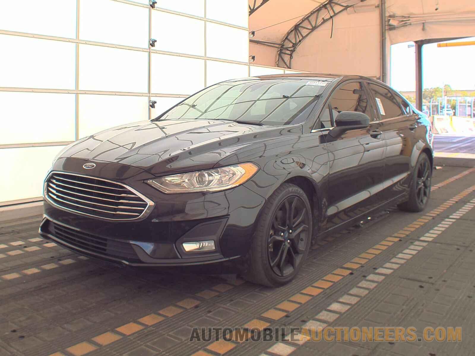 3FA6P0HD0KR127644 Ford Fusion 2019