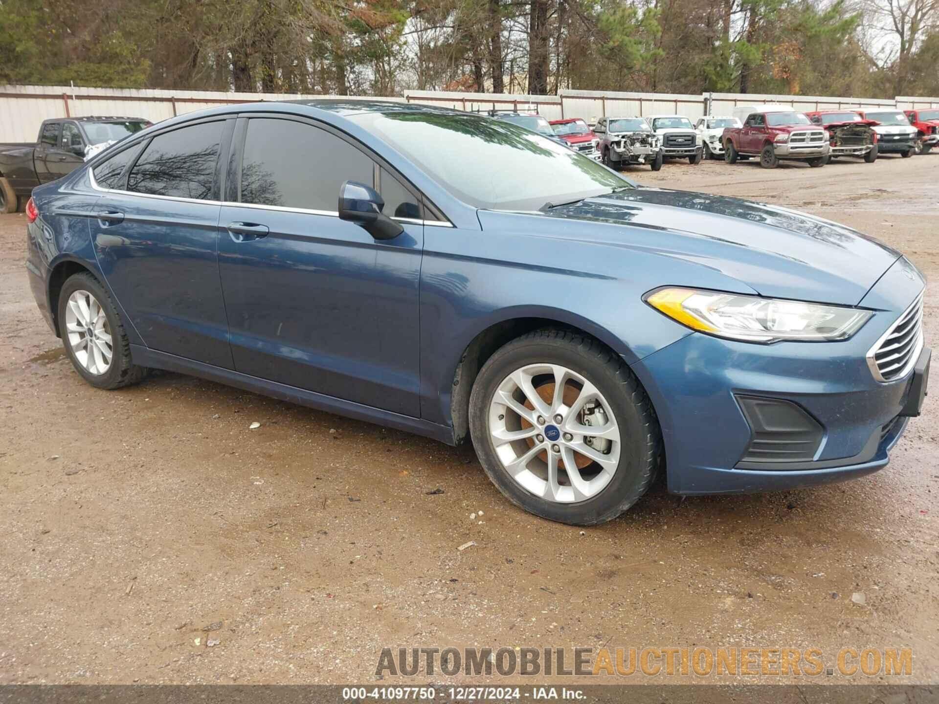 3FA6P0HD0KR148400 FORD FUSION 2019