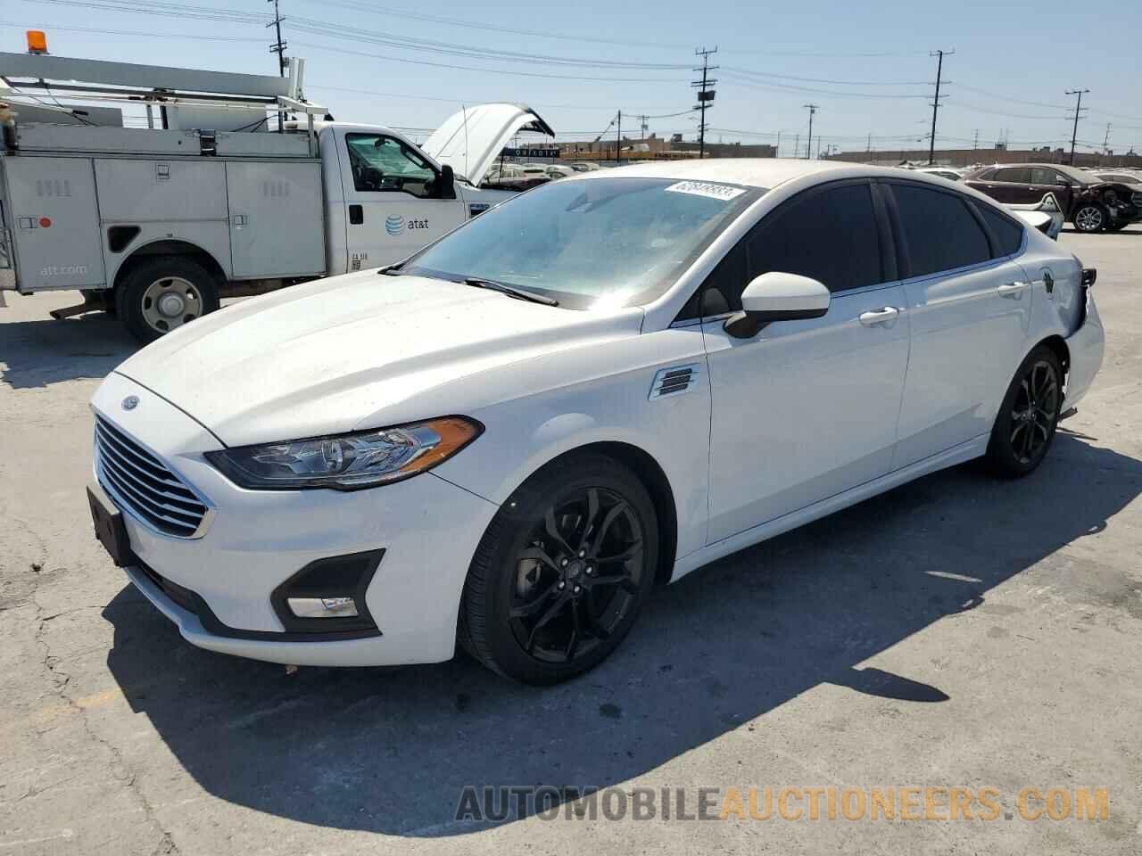 3FA6P0HD0KR148526 FORD FUSION 2019