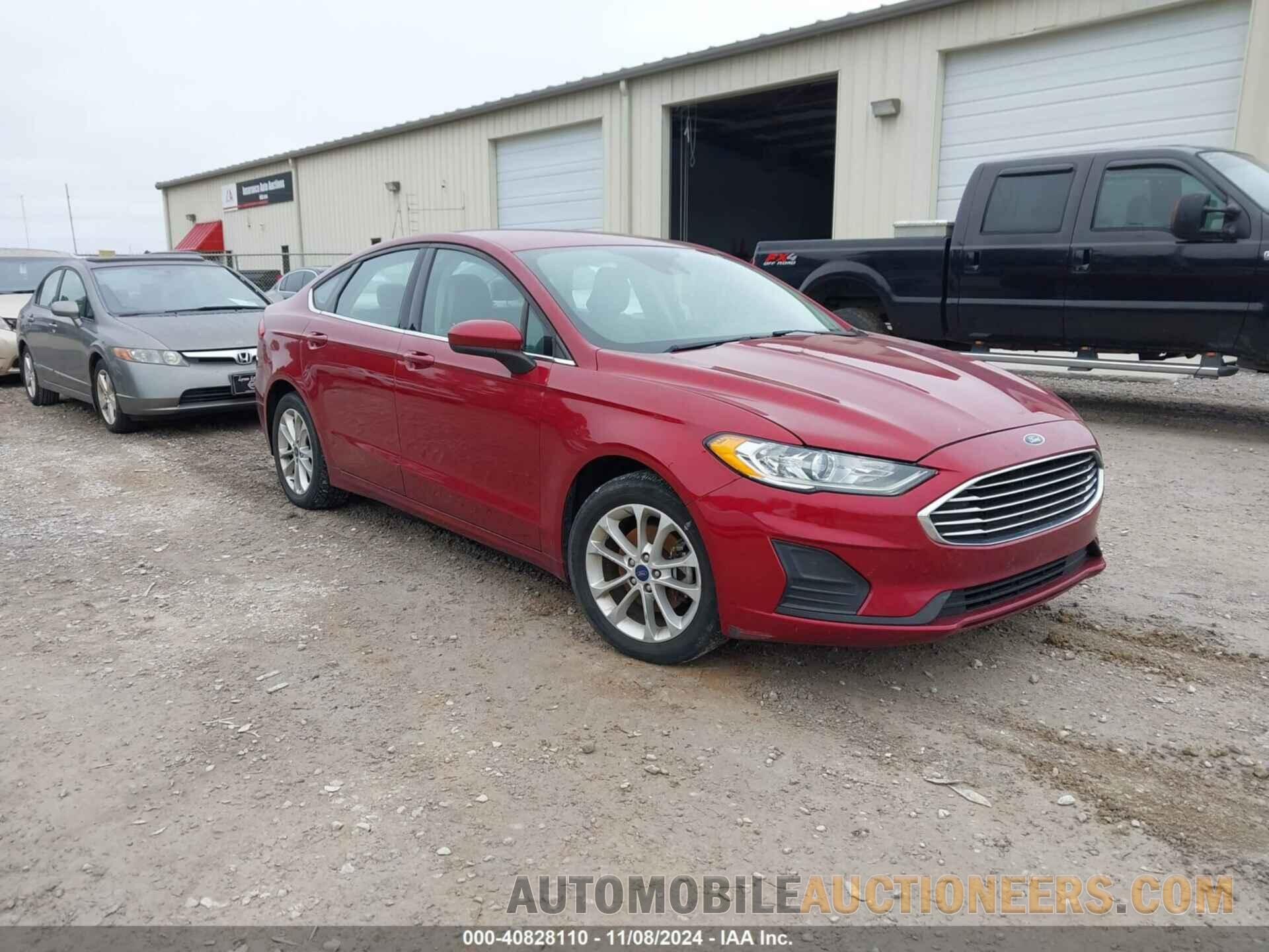 3FA6P0HD0KR159560 FORD FUSION 2019