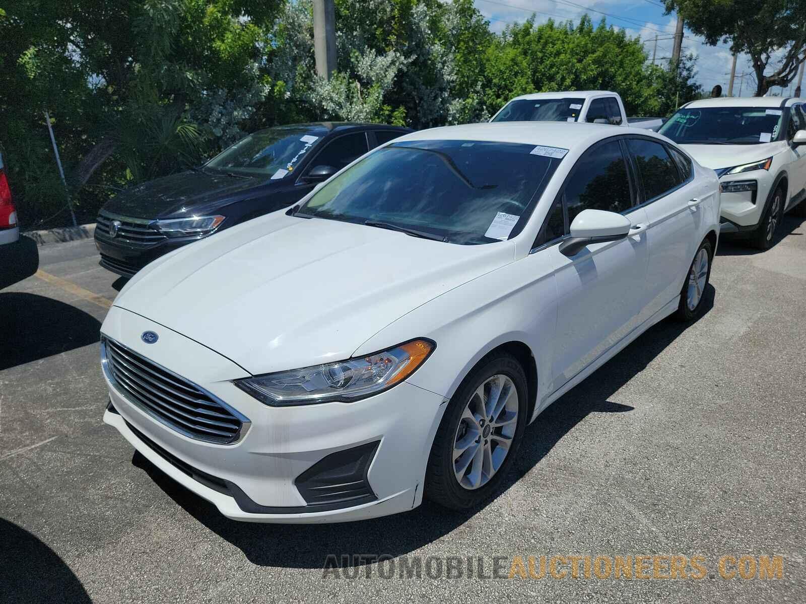 3FA6P0HD0KR239456 Ford Fusion 2019