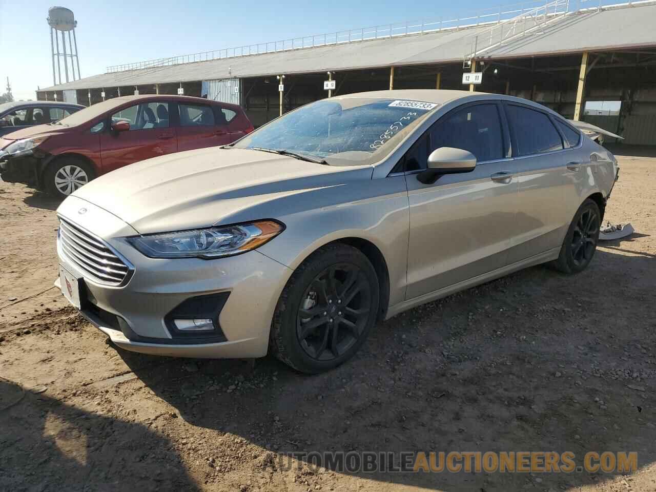 3FA6P0HD0KR284641 FORD FUSION 2019