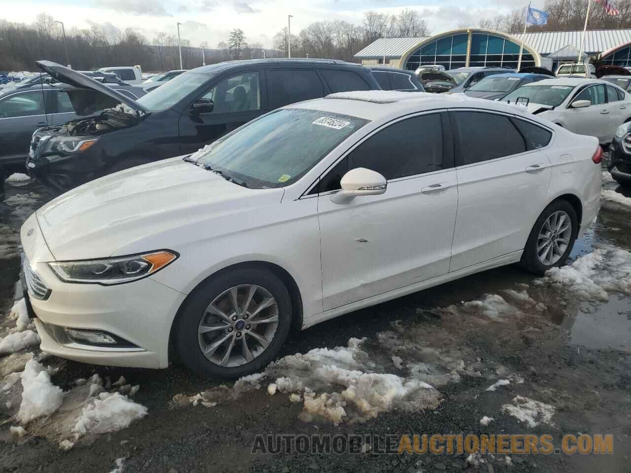 3FA6P0HD1HR160905 FORD FUSION 2017