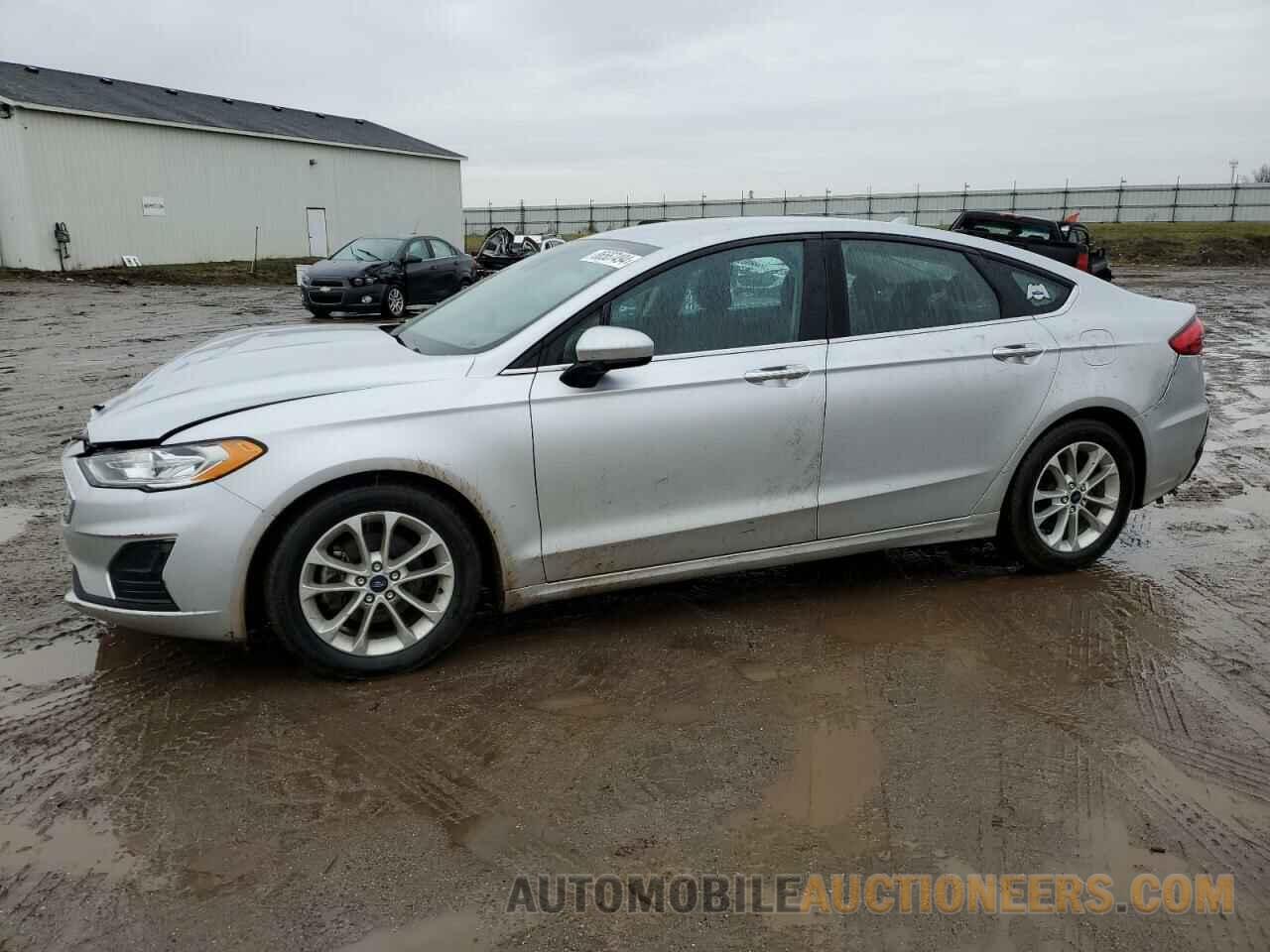 3FA6P0HD1KR130987 FORD FUSION 2019