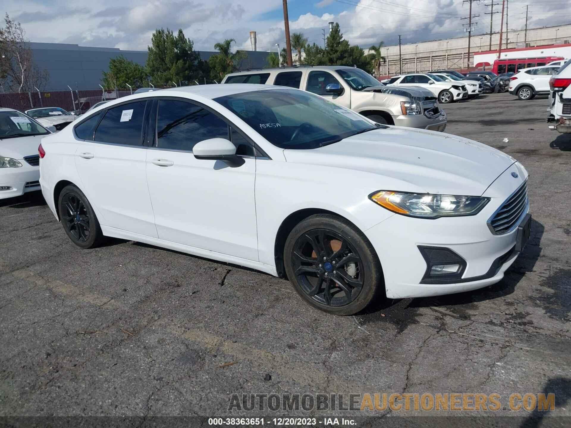 3FA6P0HD1KR135025 FORD FUSION 2019