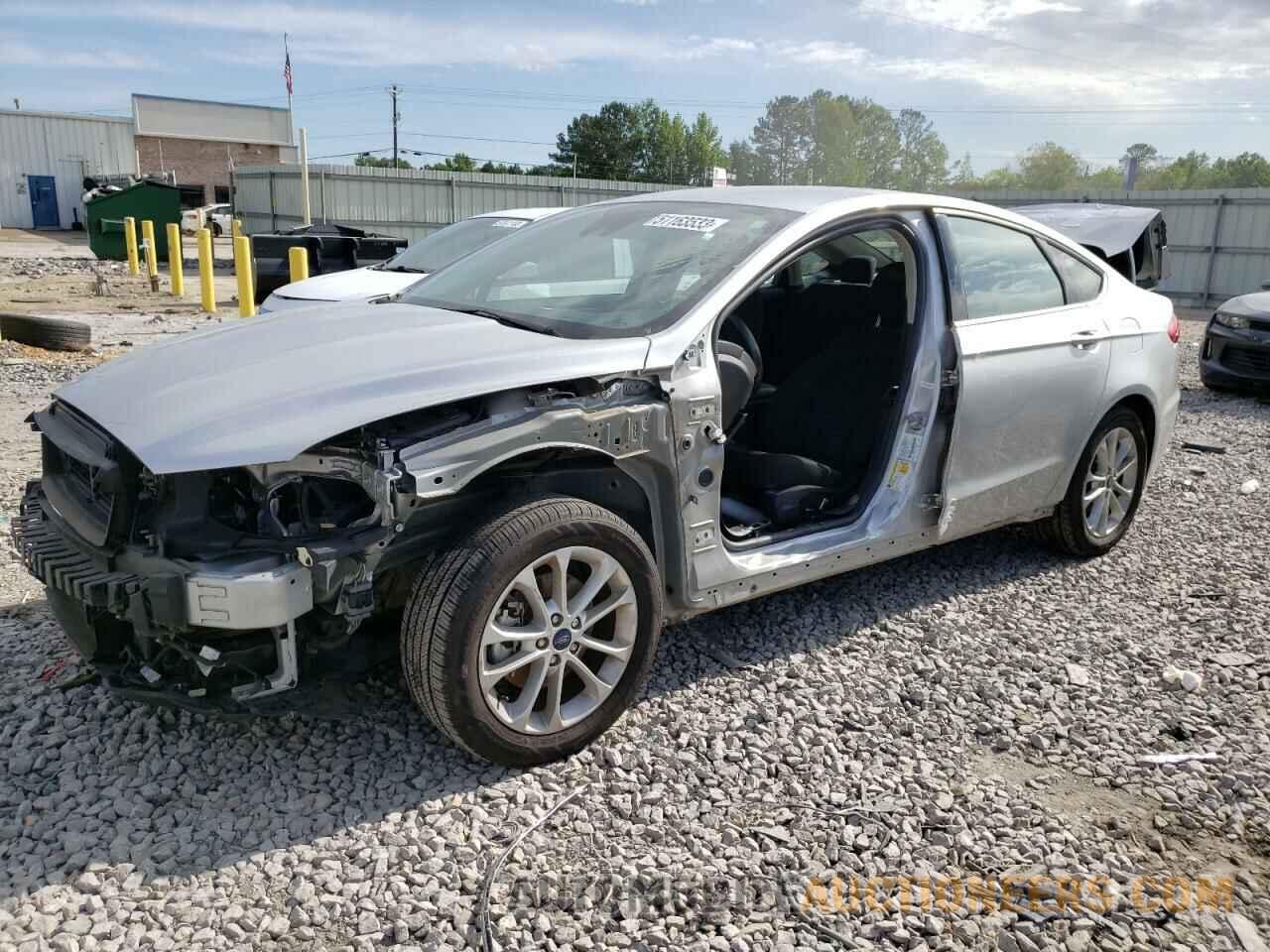 3FA6P0HD1KR152147 FORD FUSION 2019