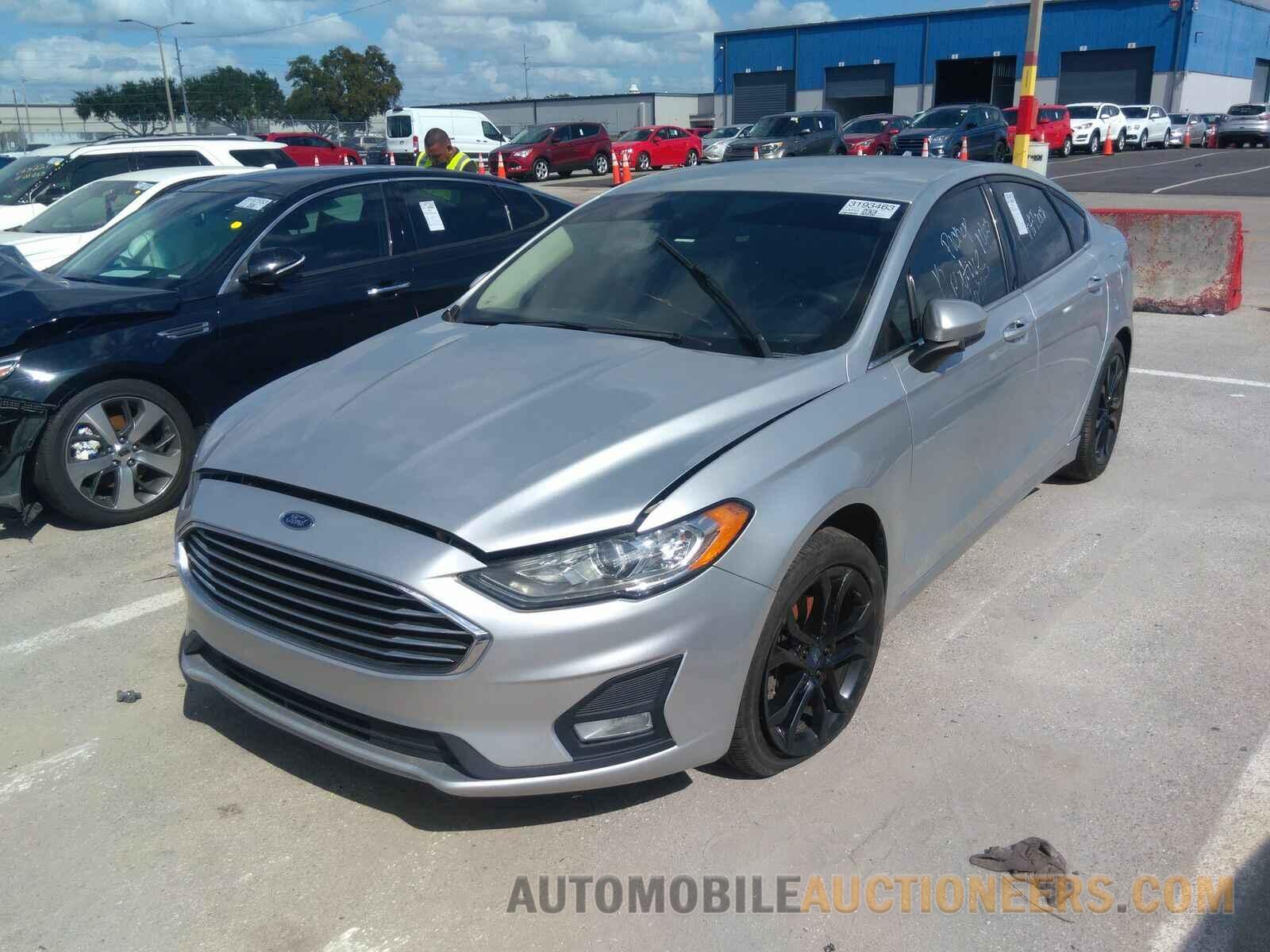 3FA6P0HD1KR159440 Ford Fusion 2019