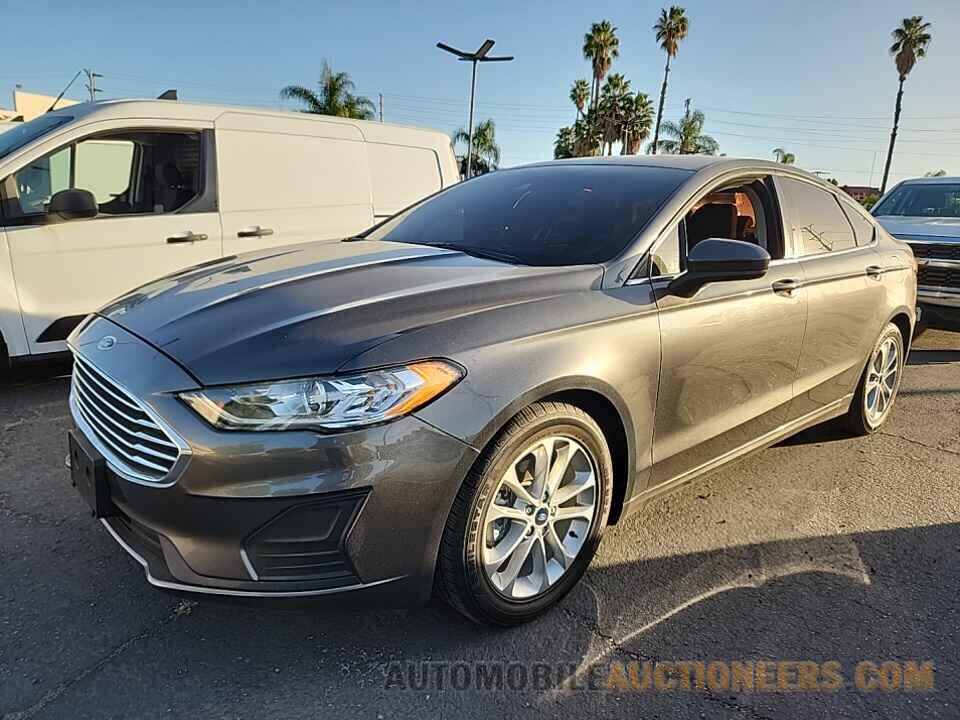 3FA6P0HD1KR215943 Ford Fusion 2019