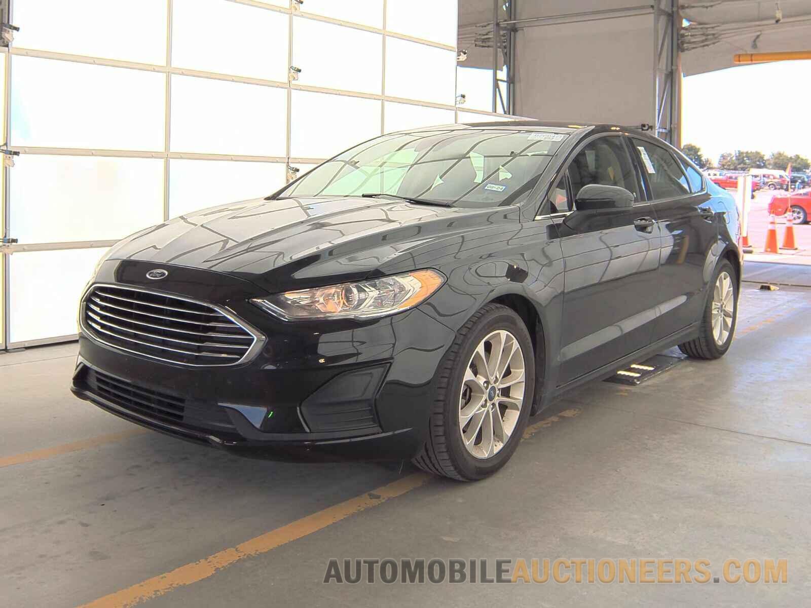 3FA6P0HD1KR218938 Ford Fusion 2019