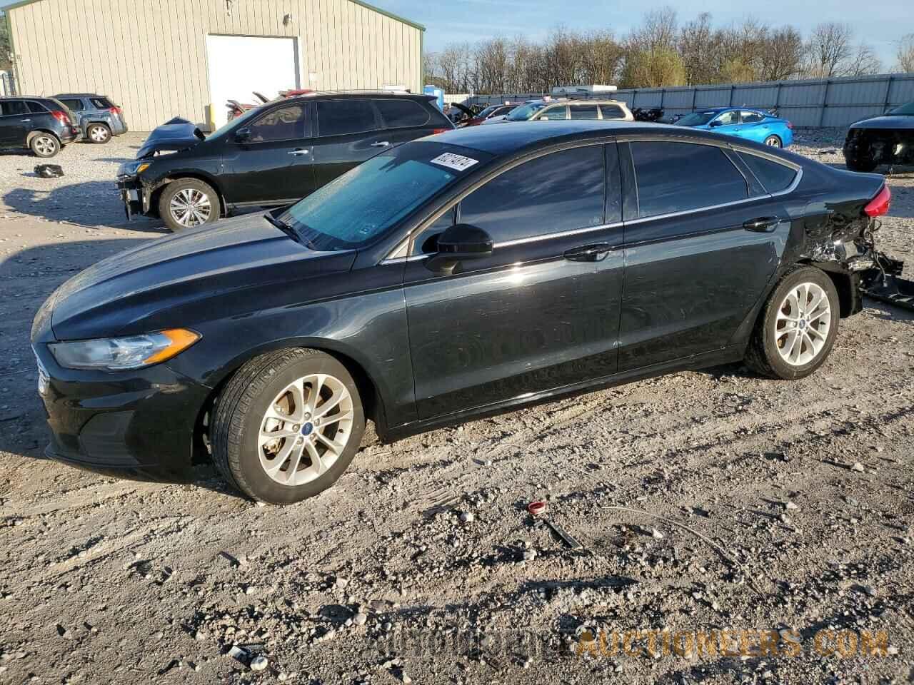 3FA6P0HD1KR231172 FORD FUSION 2019