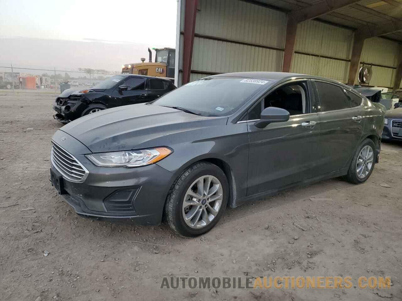 3FA6P0HD1KR250076 FORD FUSION 2019