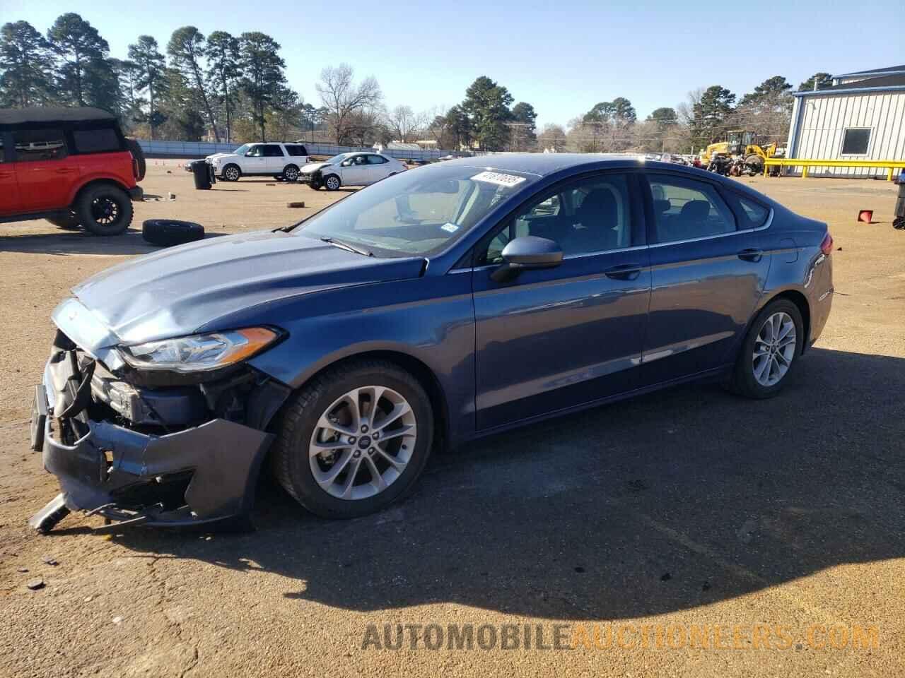 3FA6P0HD1KR250451 FORD FUSION 2019