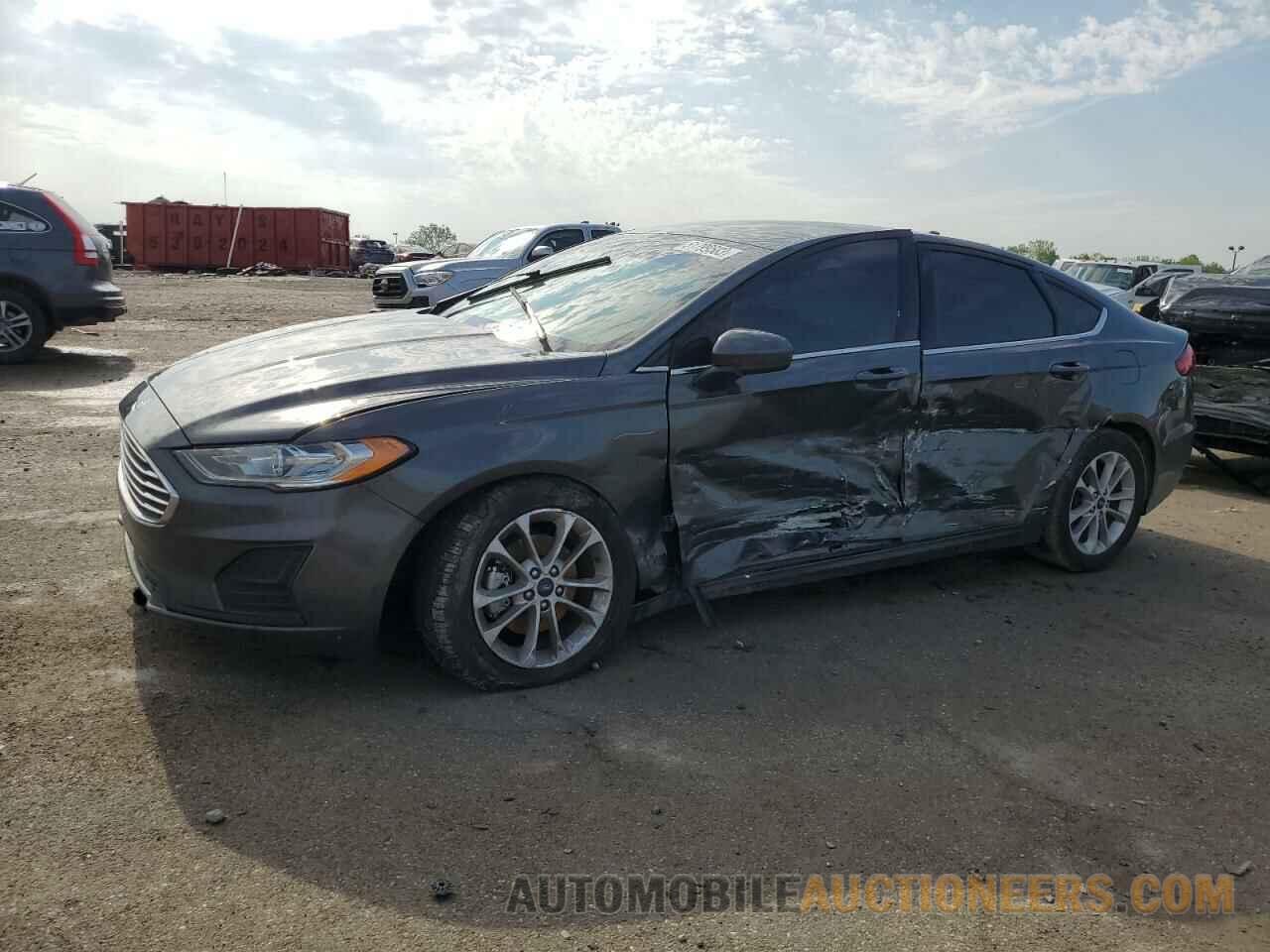 3FA6P0HD1KR276273 FORD FUSION 2019