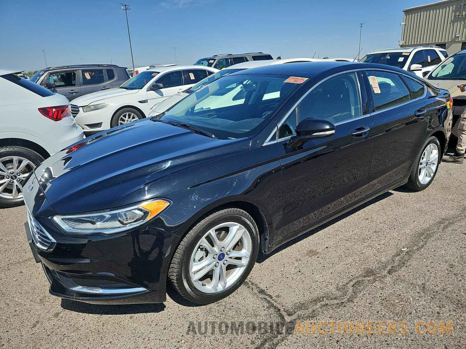 3FA6P0HD2JR227131 Ford Fusion 2018