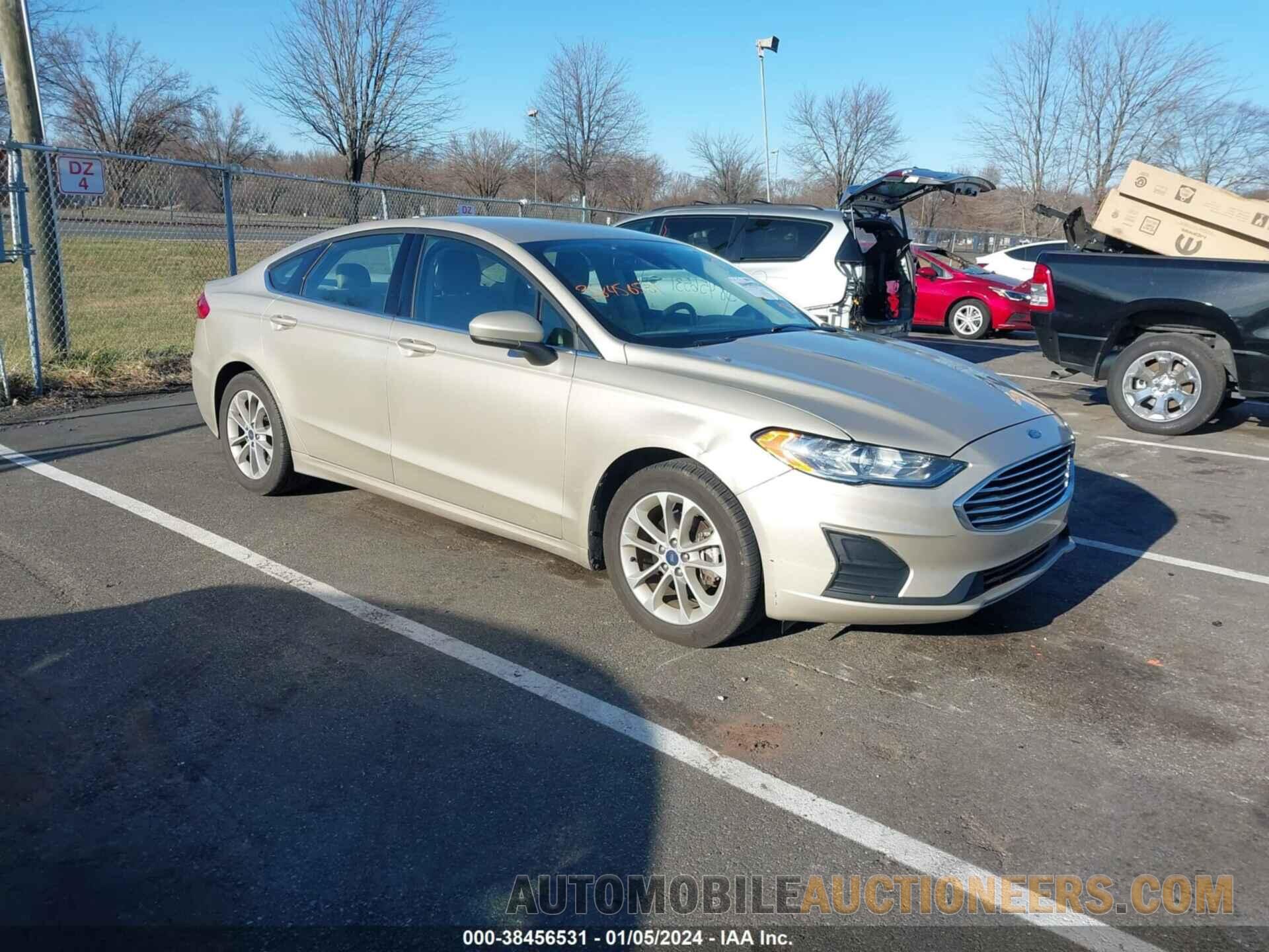 3FA6P0HD2KR111445 FORD FUSION 2019