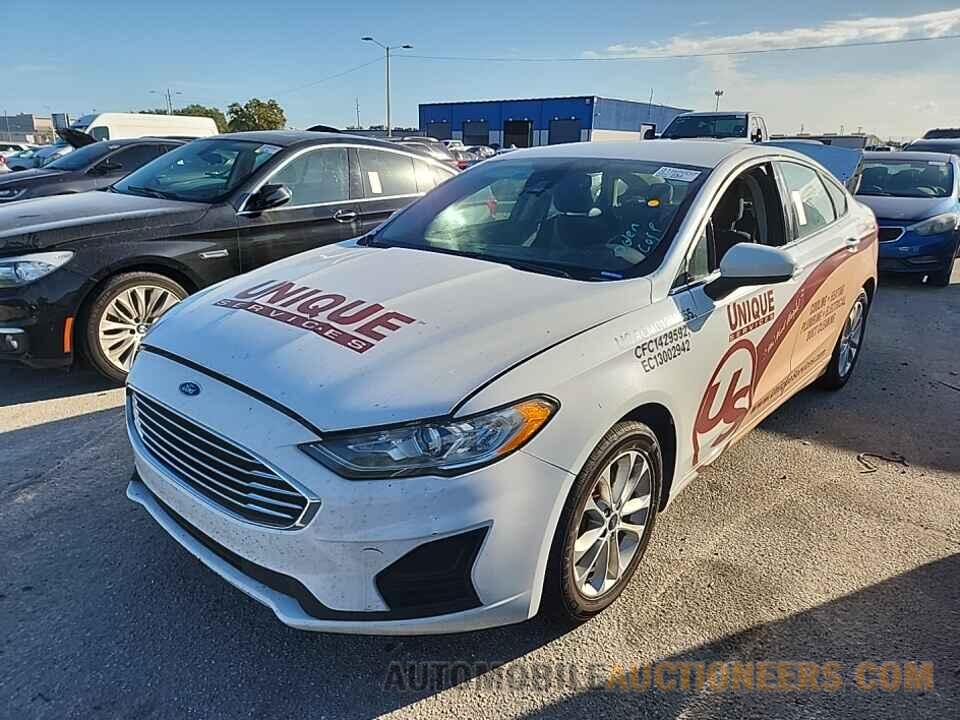 3FA6P0HD2KR128083 Ford Fusion 2019