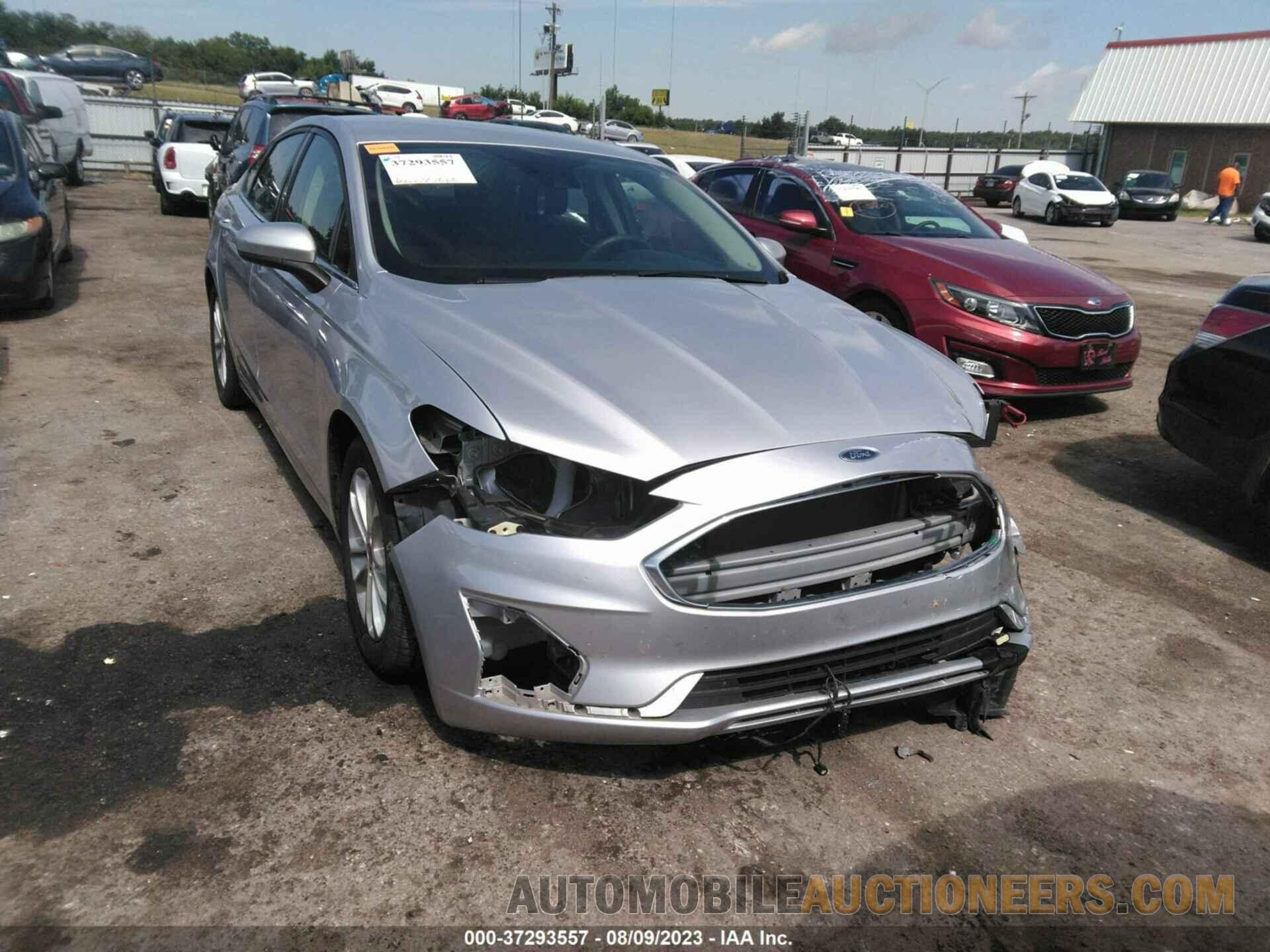 3FA6P0HD2KR171421 FORD FUSION 2019