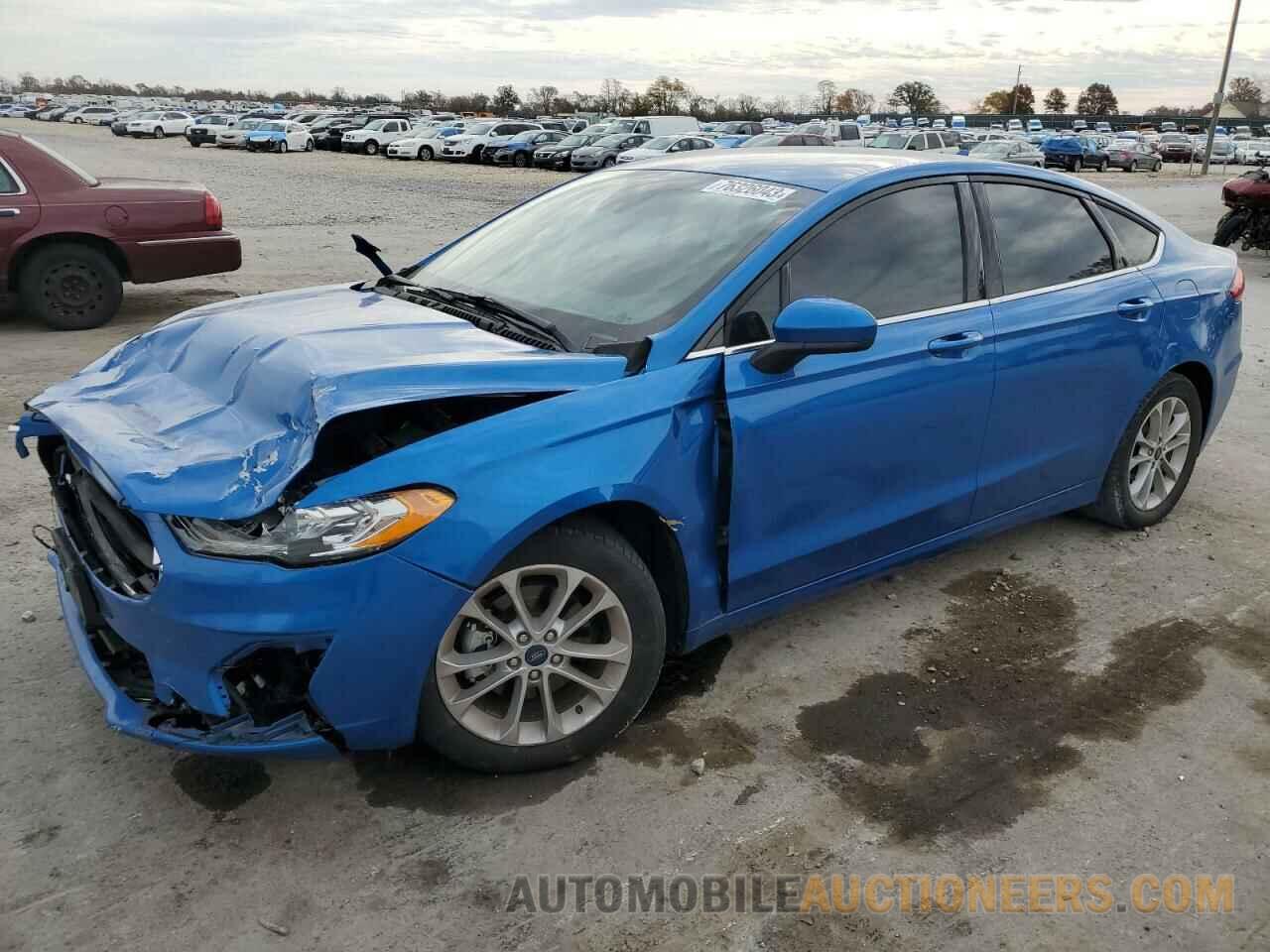 3FA6P0HD2KR250944 FORD FUSION 2019