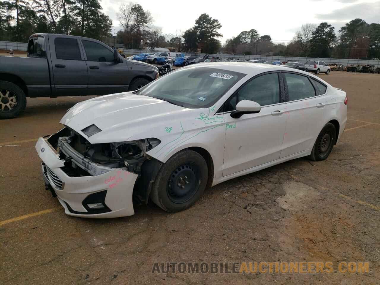 3FA6P0HD2KR268330 FORD FUSION 2019