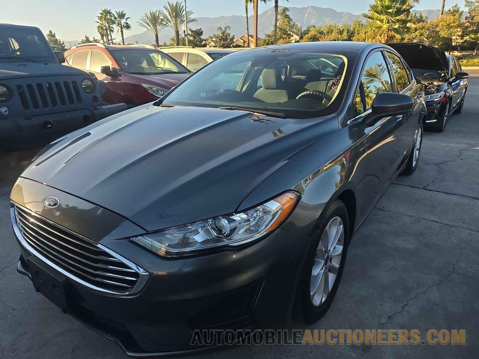 3FA6P0HD2LR147900 Ford Fusion 2020