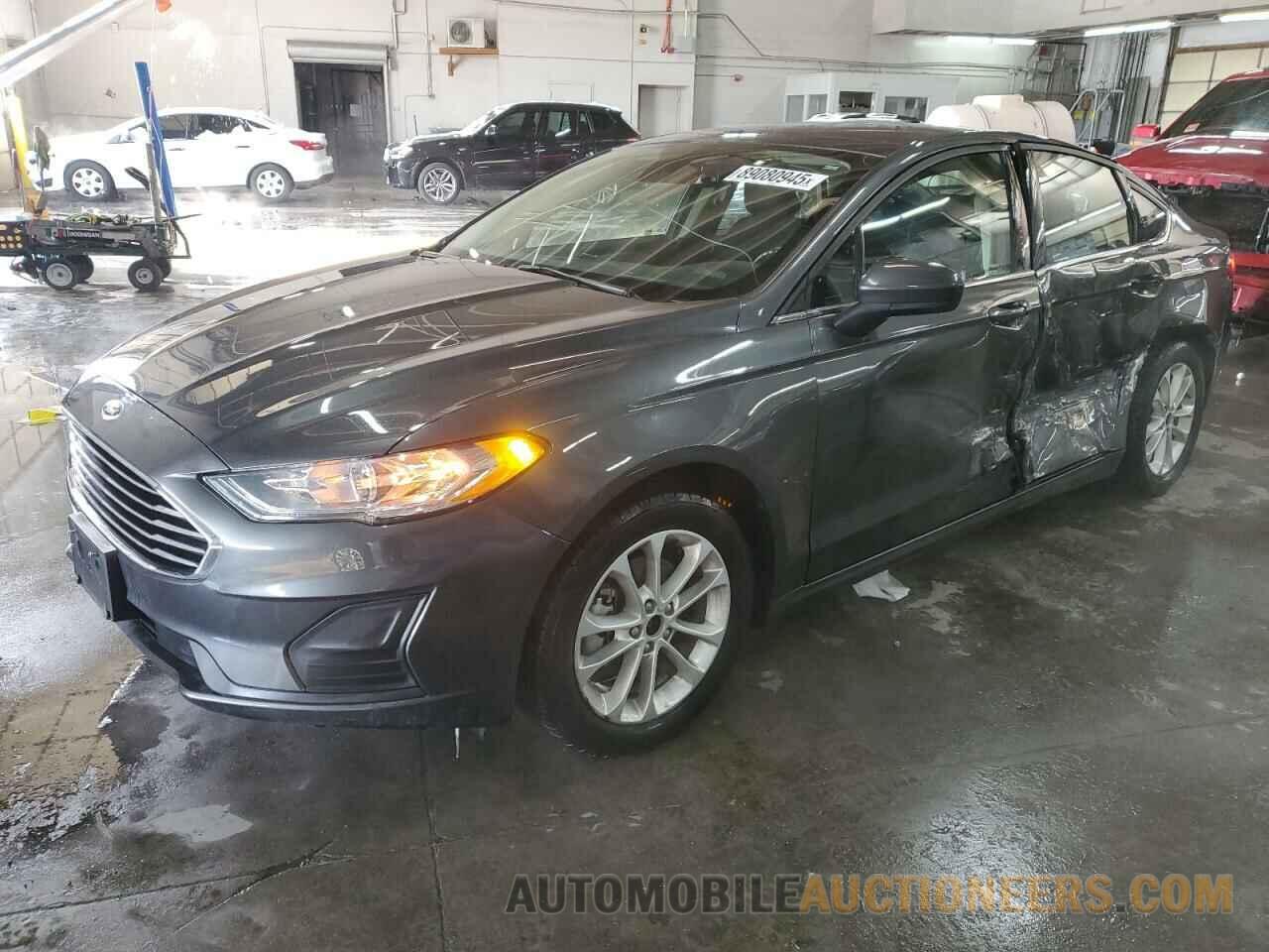 3FA6P0HD3KR103662 FORD FUSION 2019