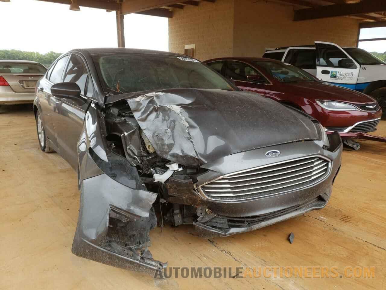 3FA6P0HD3KR146592 FORD FUSION 2019