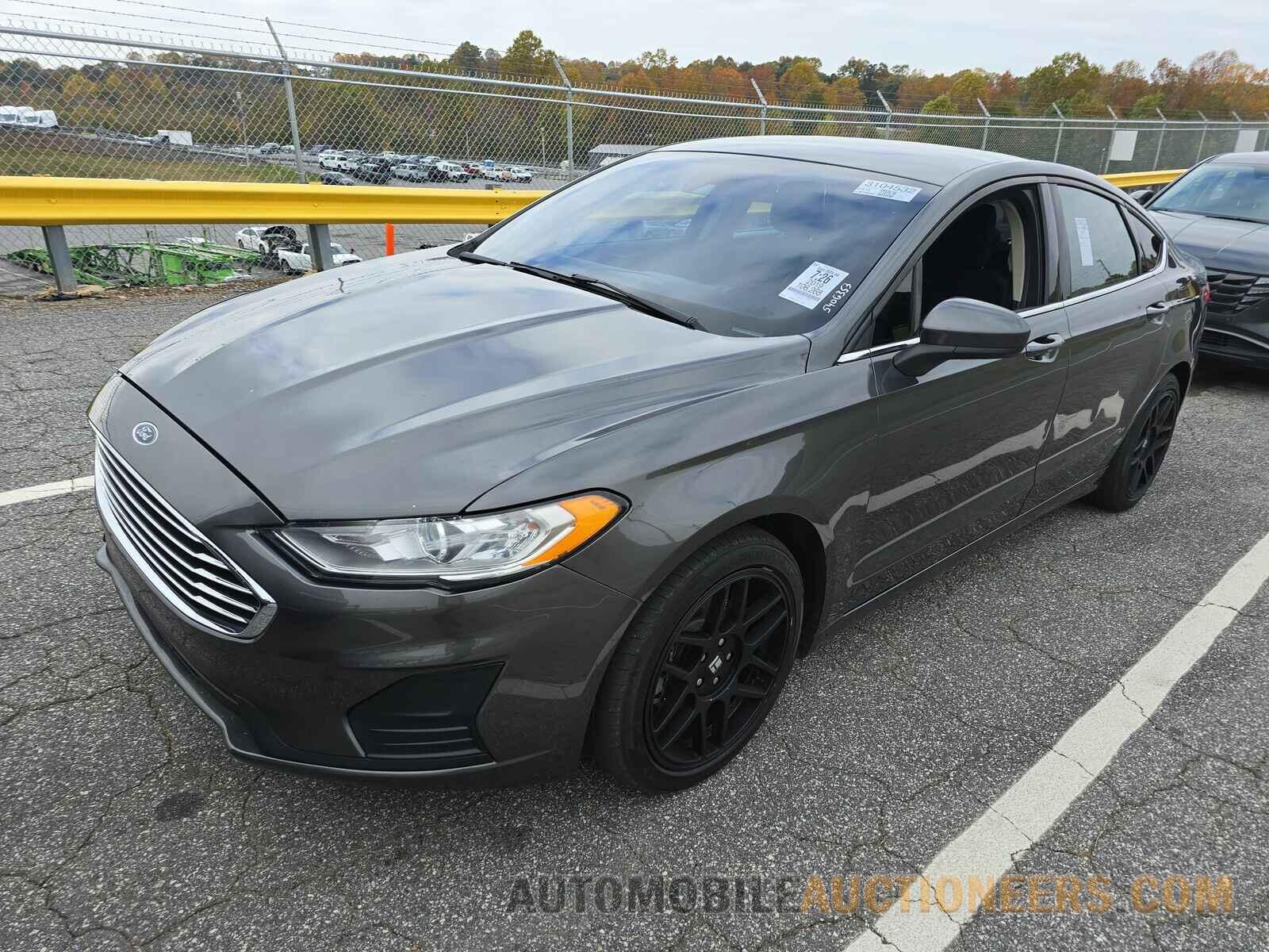 3FA6P0HD3KR159648 Ford Fusion 2019