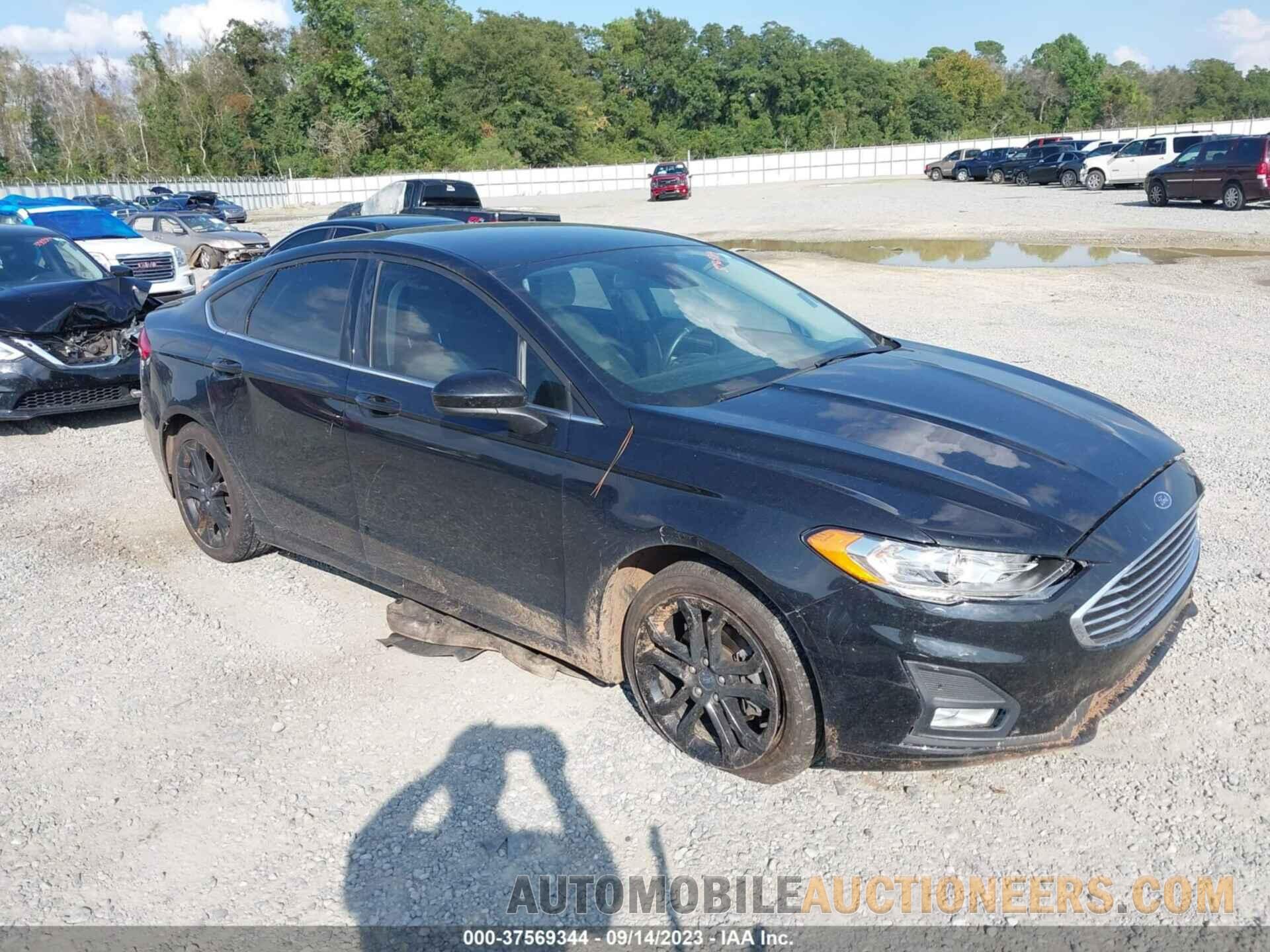 3FA6P0HD3KR213532 FORD FUSION 2019