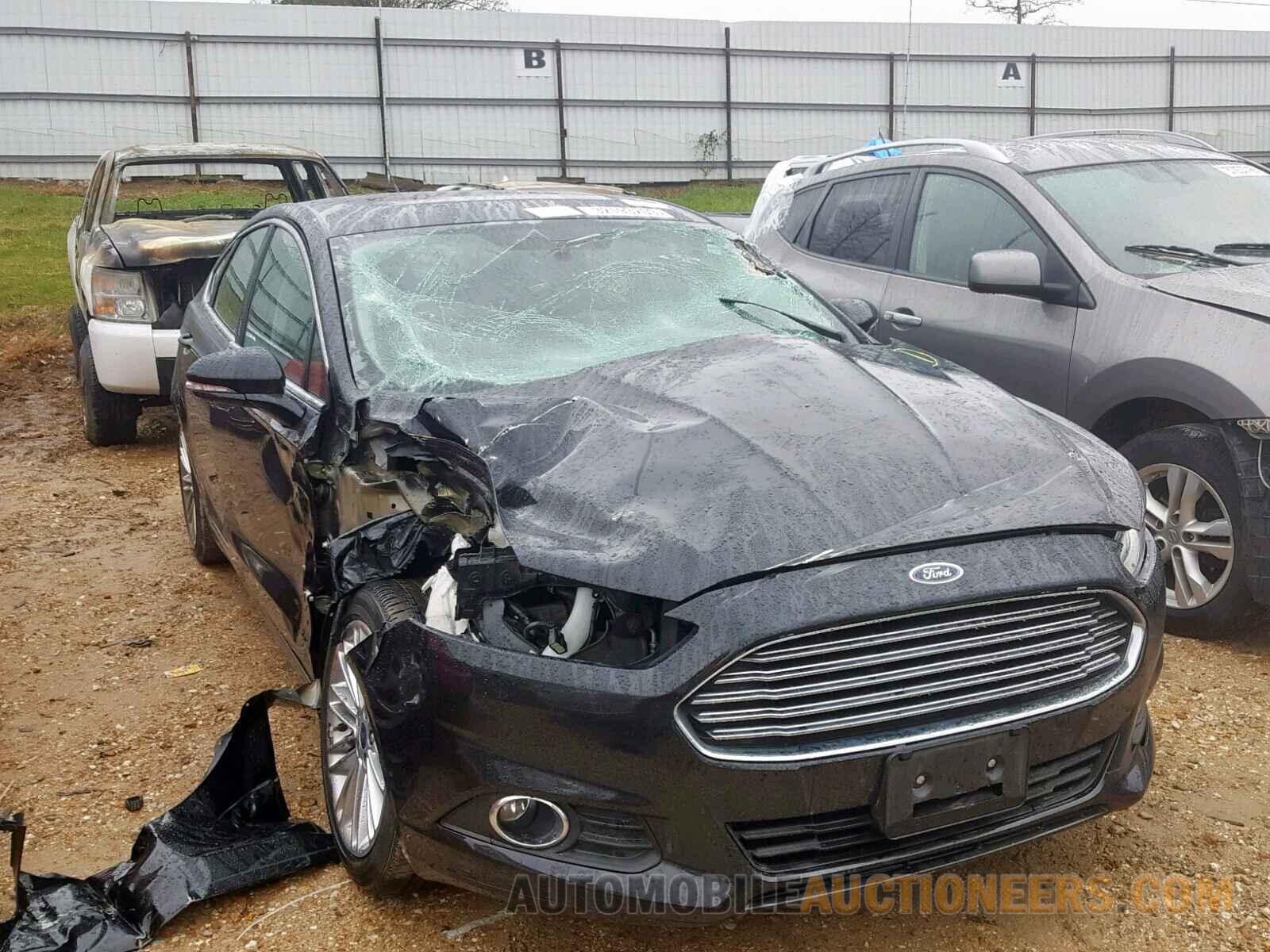 3FA6P0HD4FR143917 FORD FUSION SE 2015