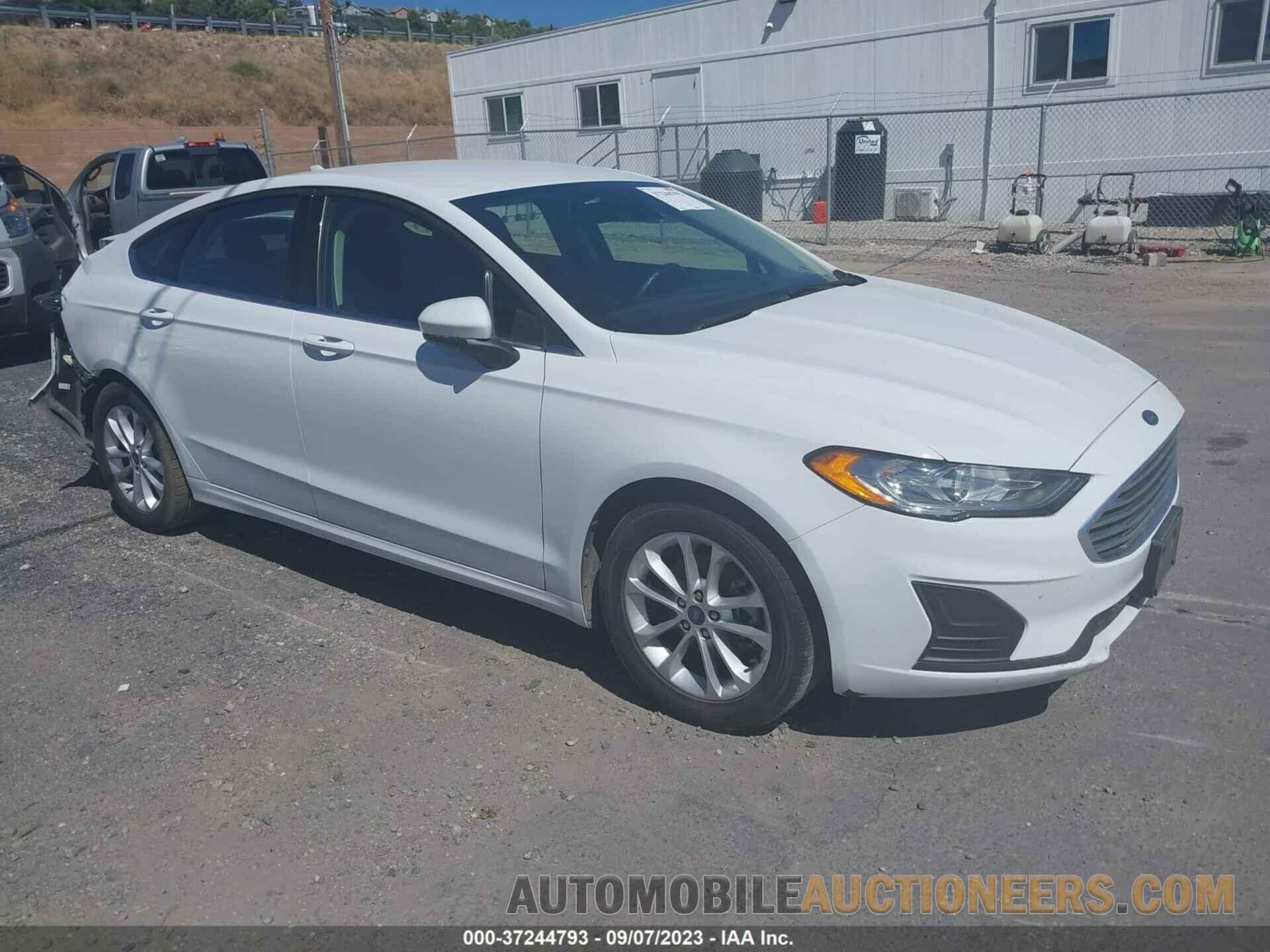 3FA6P0HD4KR276557 FORD FUSION 2019