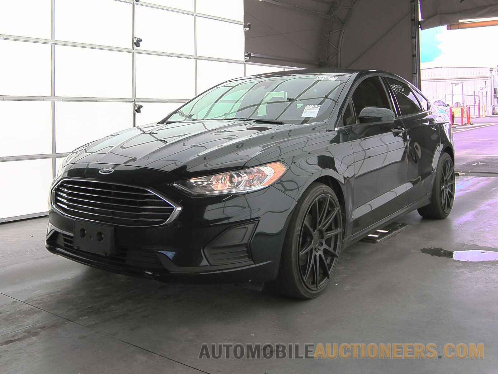 3FA6P0HD4LR169185 Ford Fusion 2020