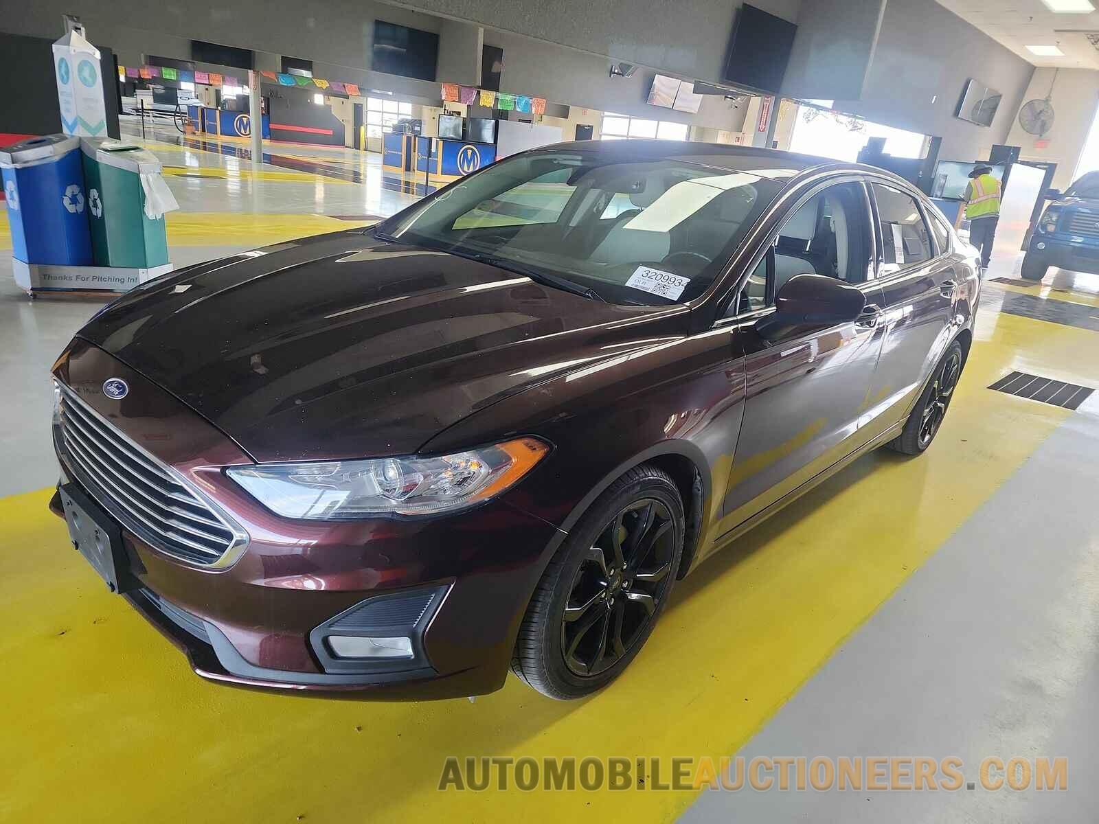 3FA6P0HD5KR108233 Ford Fusion 2019