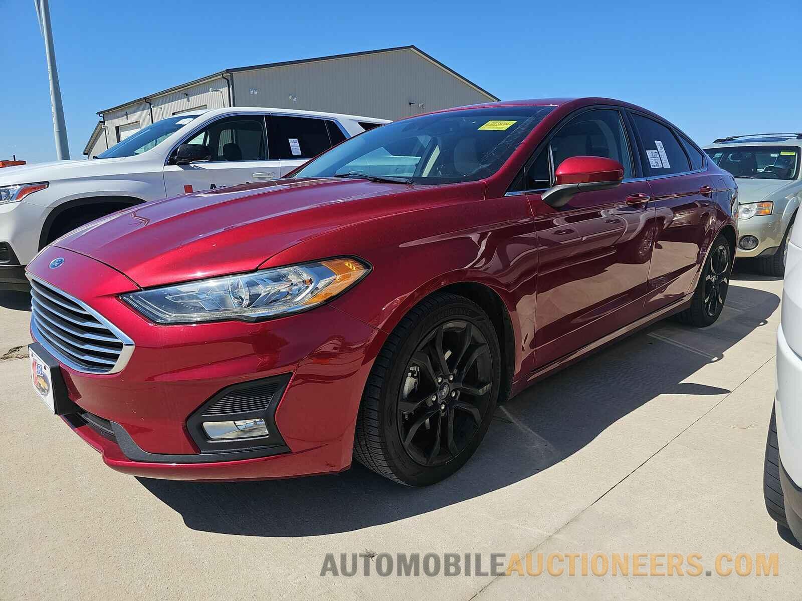 3FA6P0HD5KR114260 Ford Fusion 2019